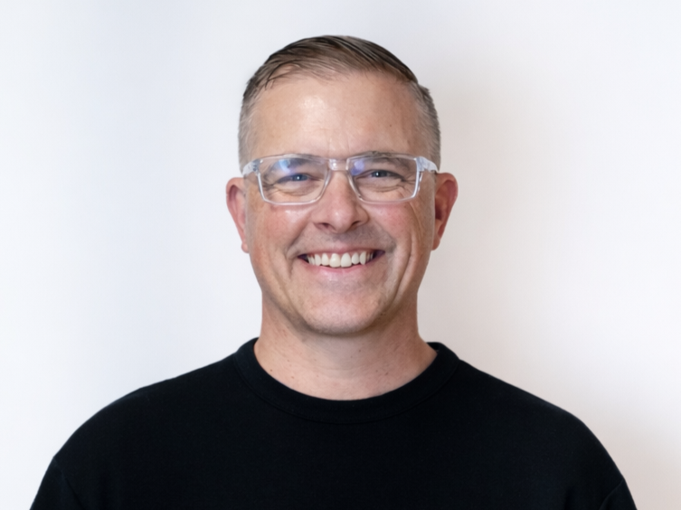 Bob Donnelly Her Voice MVMT