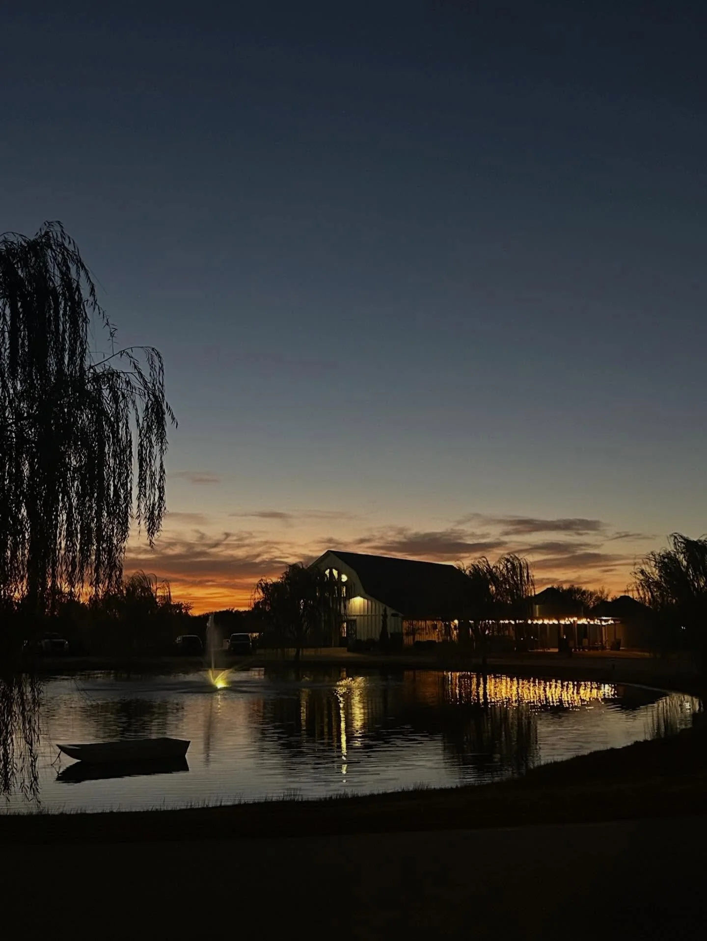 Where the lights feel soft, the air feels full of love, and your story feels meant to be. 

Recently engaged? We have all the tips and tricks to guide you! 

💡 1. Vibe Check
Pick your feel first&mdash;romantic, modern, rustic, glamorous. Once you kn