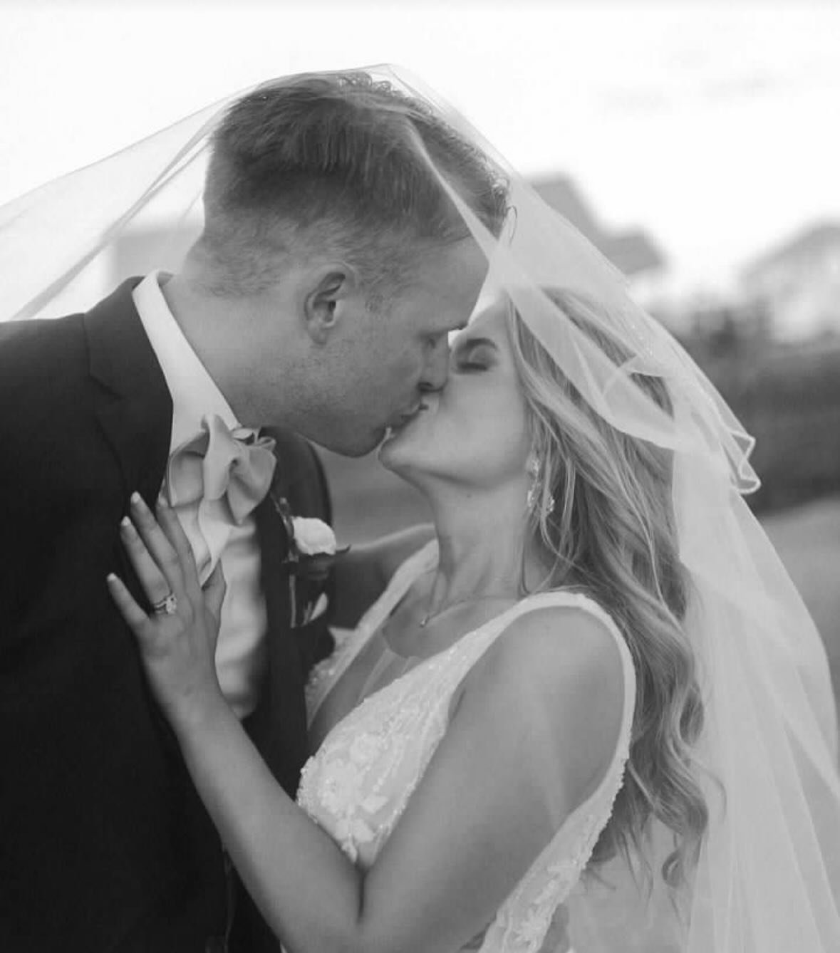 ✨ Black Friday savings extended through Cyber Monday! ✨
We&rsquo;re keeping the deals rolling &mdash; enjoy $500&ndash;$1000 OFF current wedding venue rental rates when you book now! 🤍

And because we love treating our couples&hellip;
💫 Book by Fri