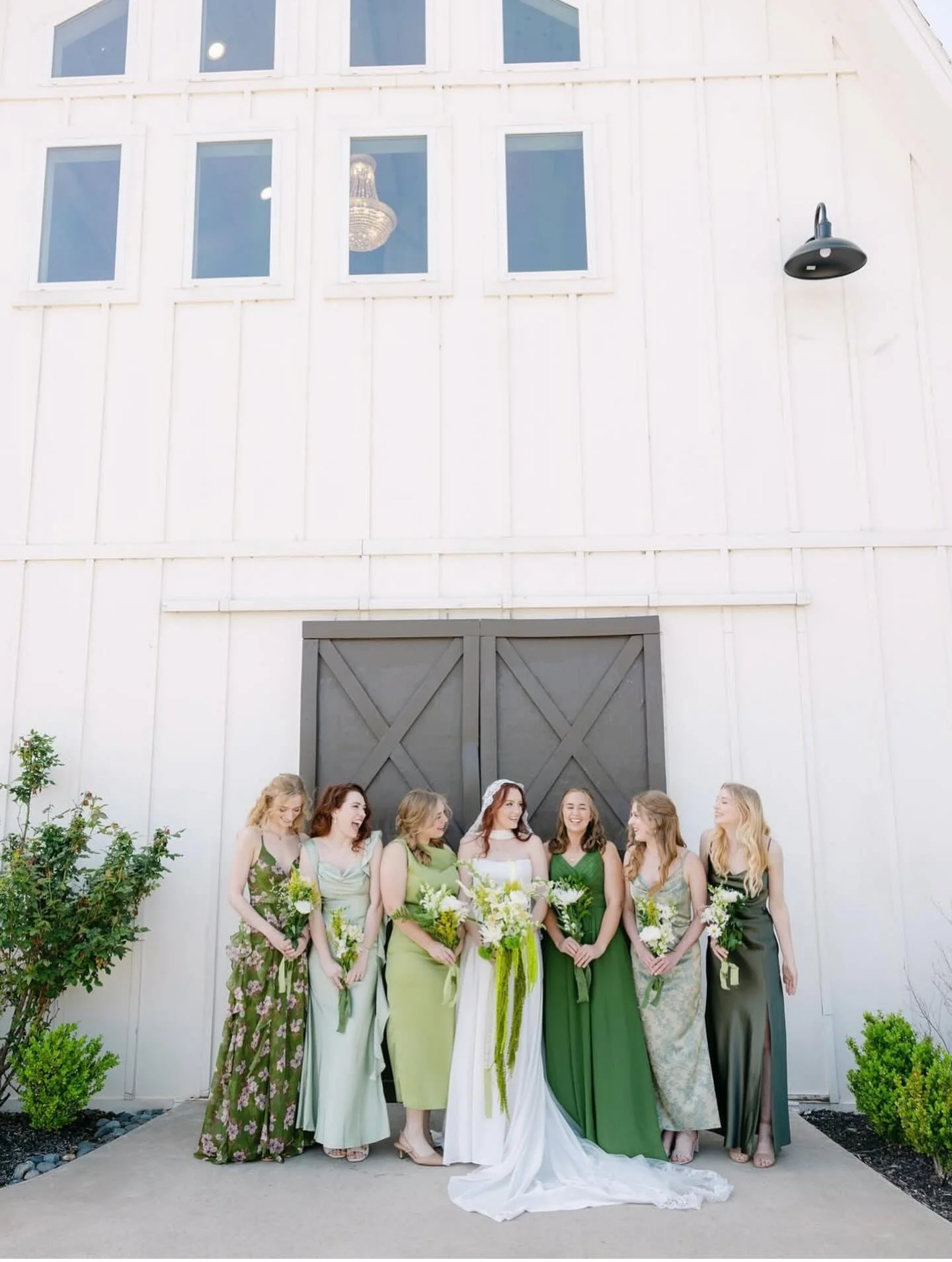 Texas said &ldquo;winter remix&rdquo; and honestly&hellip; we&rsquo;re ready to skip to spring. ❄️🤠
If you&rsquo;re braving the snow or ice this weekend, please be safe out there!
Meanwhile, we&rsquo;ll just be over here dreaming of warm sunsets, pa