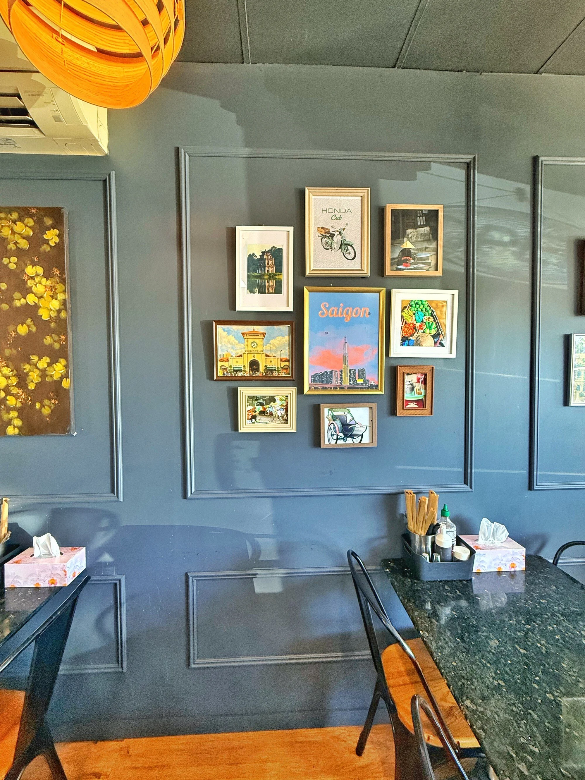 Foodieinheels_food_reviews_brisbane_platform_pho_darra_interior.jpeg