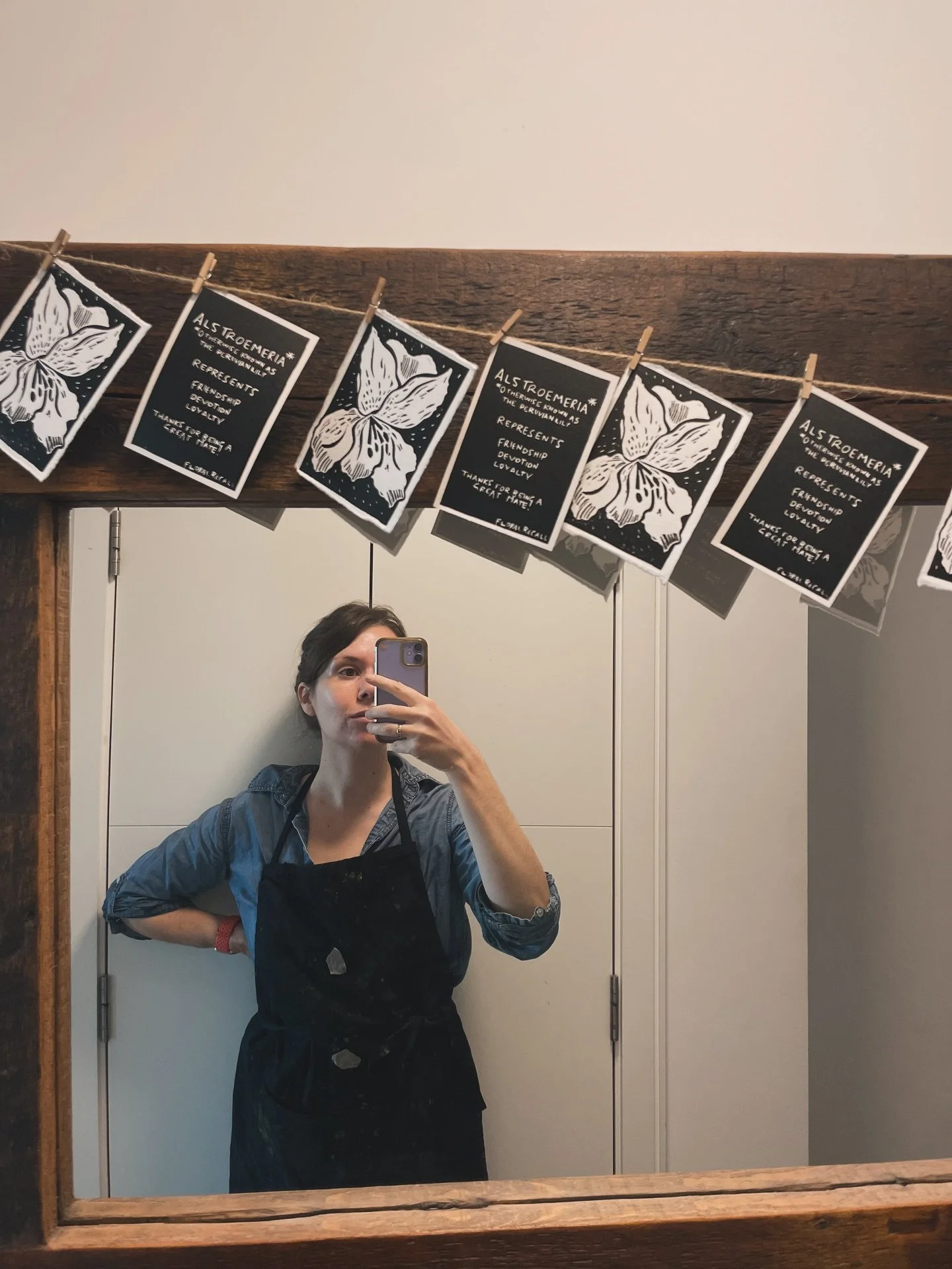 Now drying&hellip;

I hadn&rsquo;t planned to bring out my printing press again this year - but my Mumma asked so my Mumma gets.

Printed up another small batch of Astrid Alstromeria mini prints in black - designed especially to be given to friends a