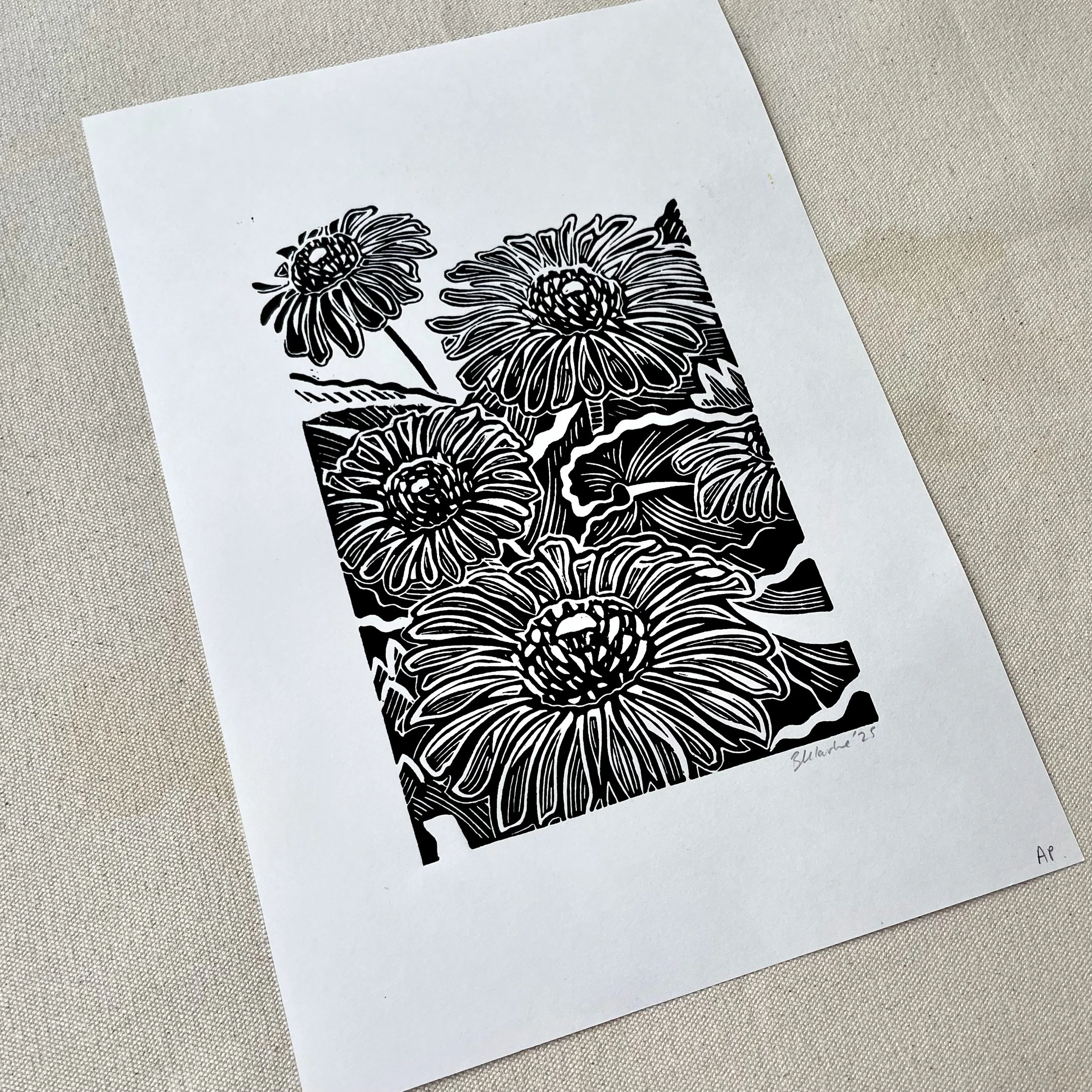 LITTLE LEO - LINO - BLACK AND WHITE - A4 - OPEN SERIES - FLAT LAY SIDE ANGLE.jpg