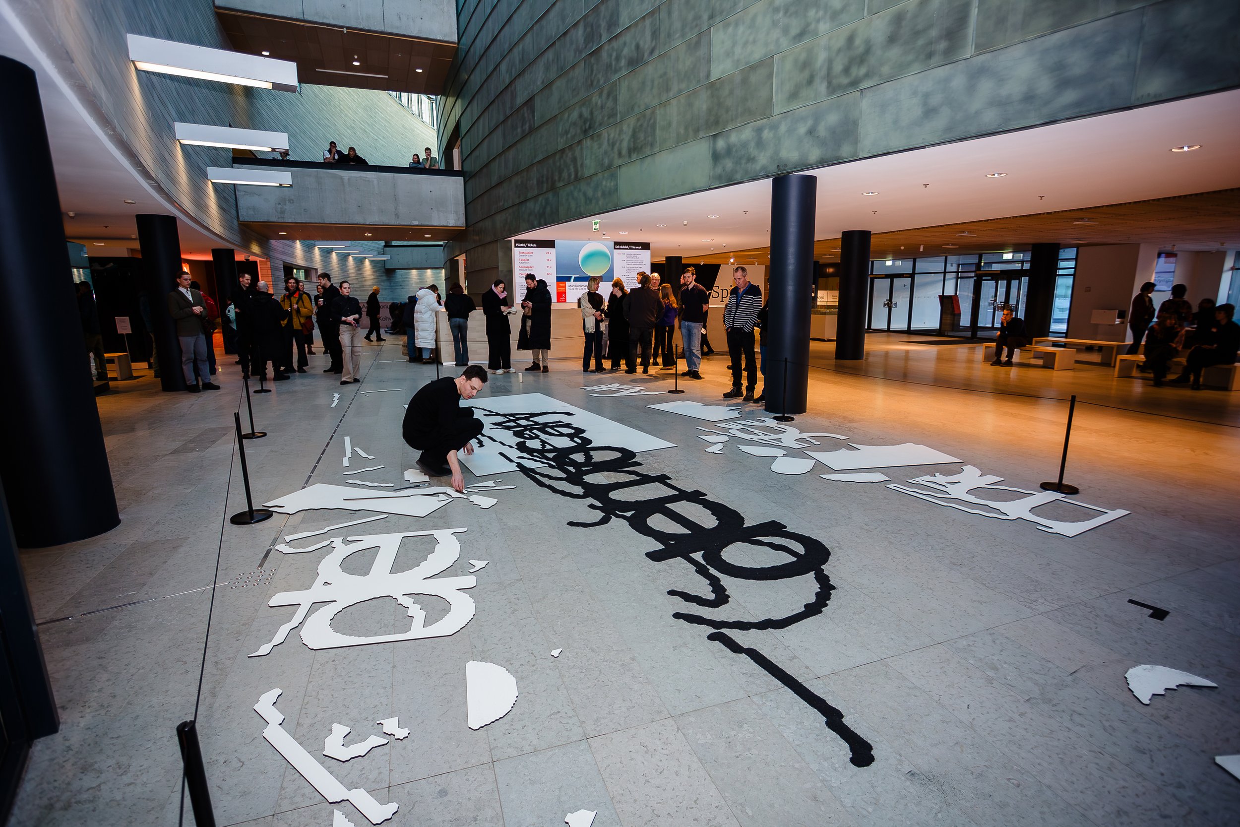 Failed Attempt#1 (democary) 2025
Performance & installation process, Kumu Art Museum 2026.
Natural desert sand, 150 x 720 cm
Photo: Kumu Art Museum
