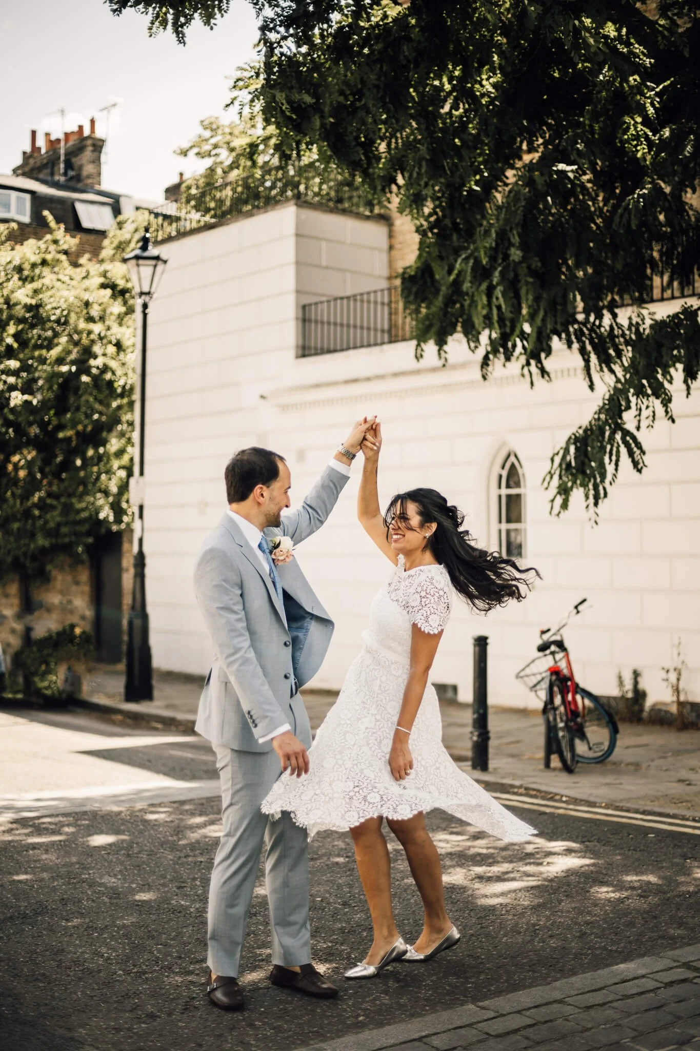 Islington+Town+Hall+Wedding+in+Room+99+-+Laura+Mac+Photography+18.JPG