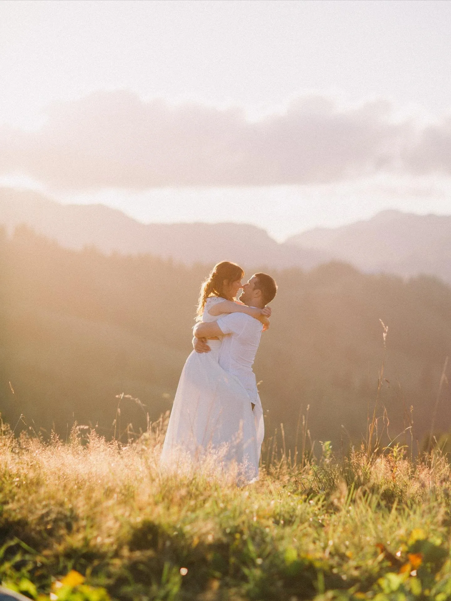 Golden hour overlooking Mont Blanc 🤍 C&amp;A&rsquo;s wedding was the last of the summer season and what a beautiful and intimate day it was.