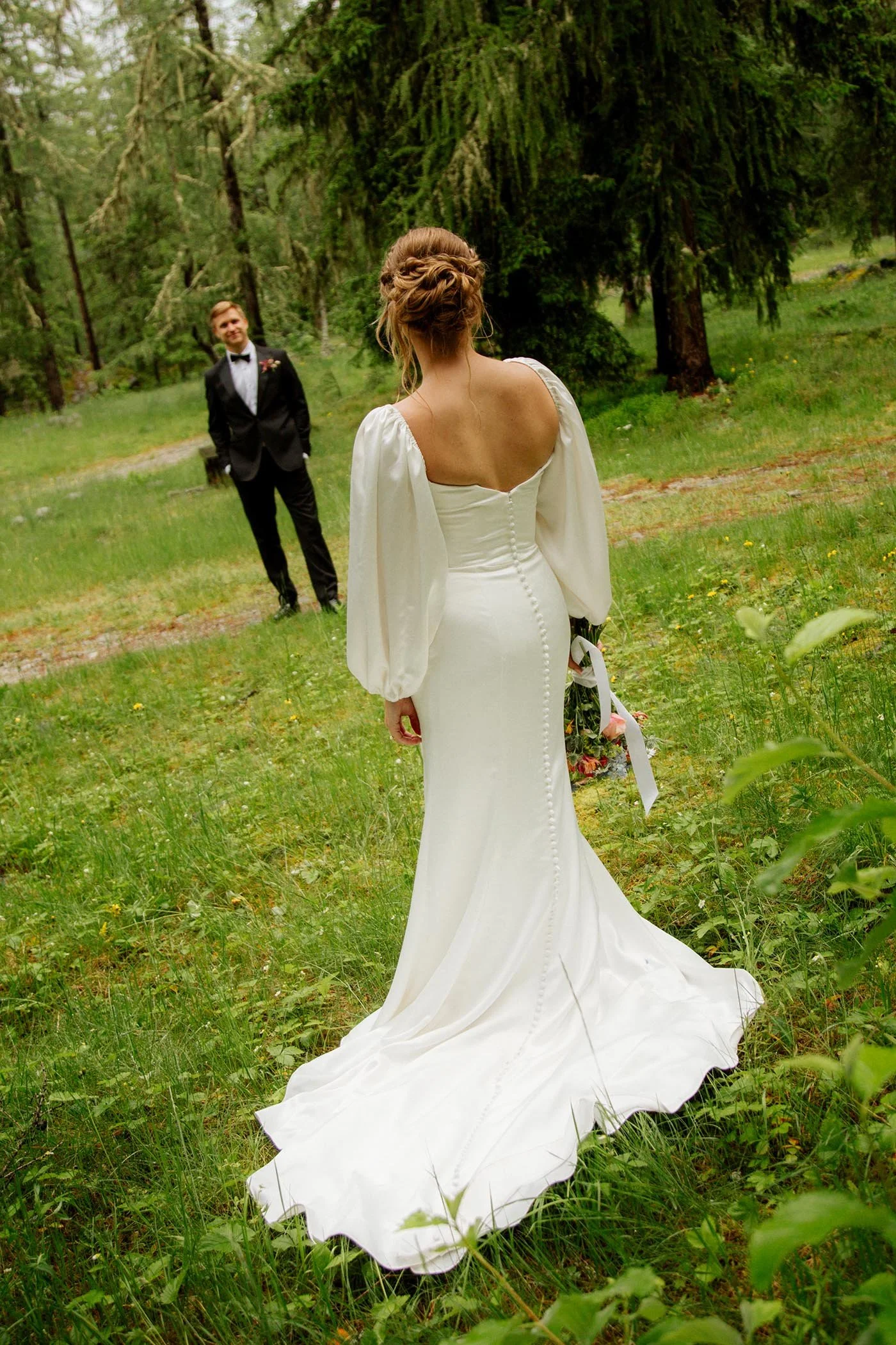 chamonix-wedding-first-look-forest.jpg