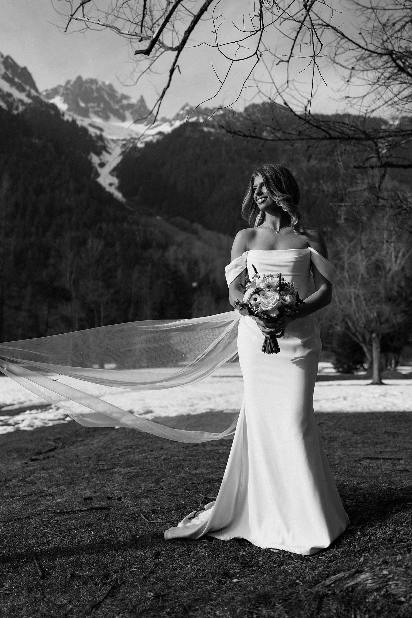 bride-black-white-portrait shot.jpg