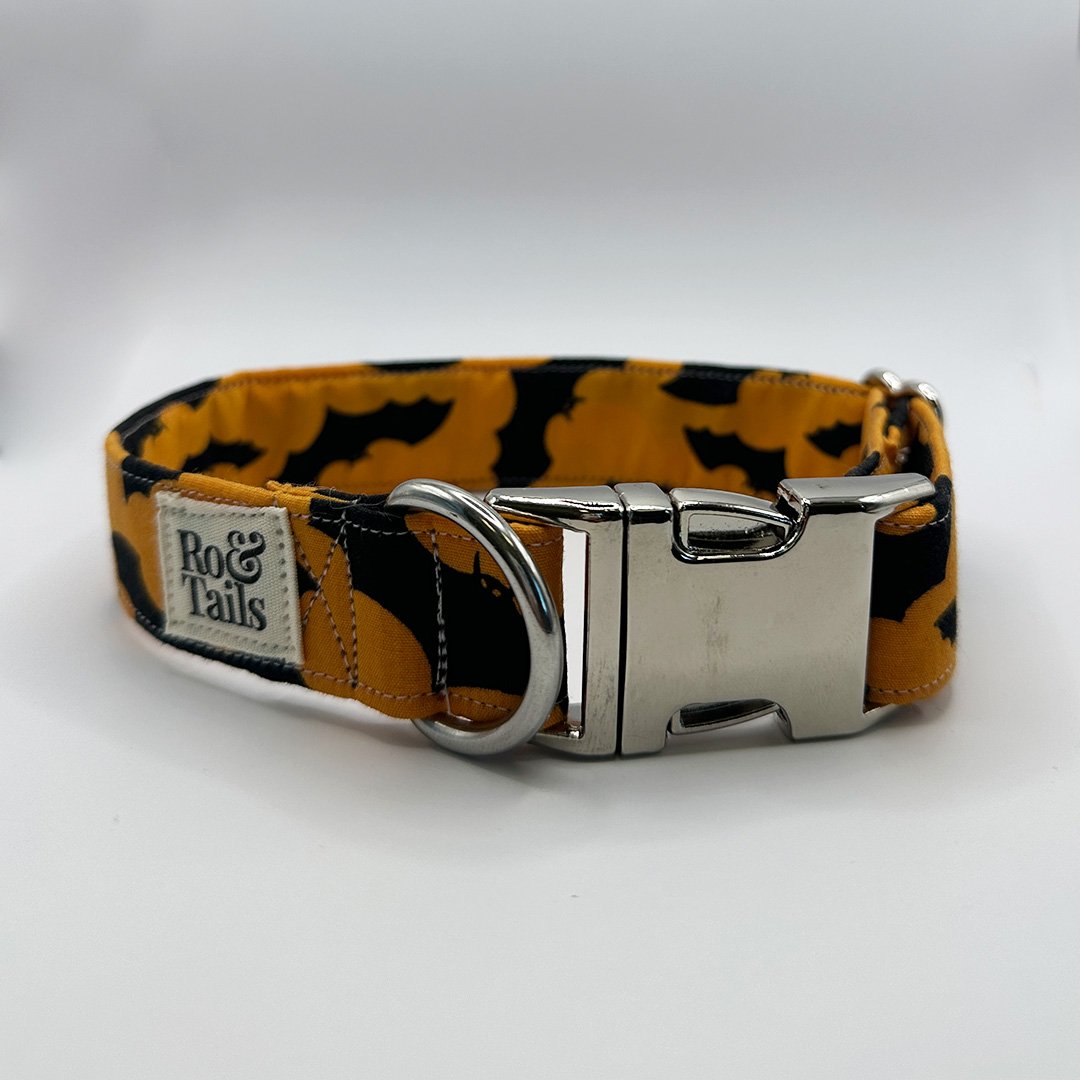 Side Release Buckle Collar - The Halloween Edit - Orange Bats - 25mm