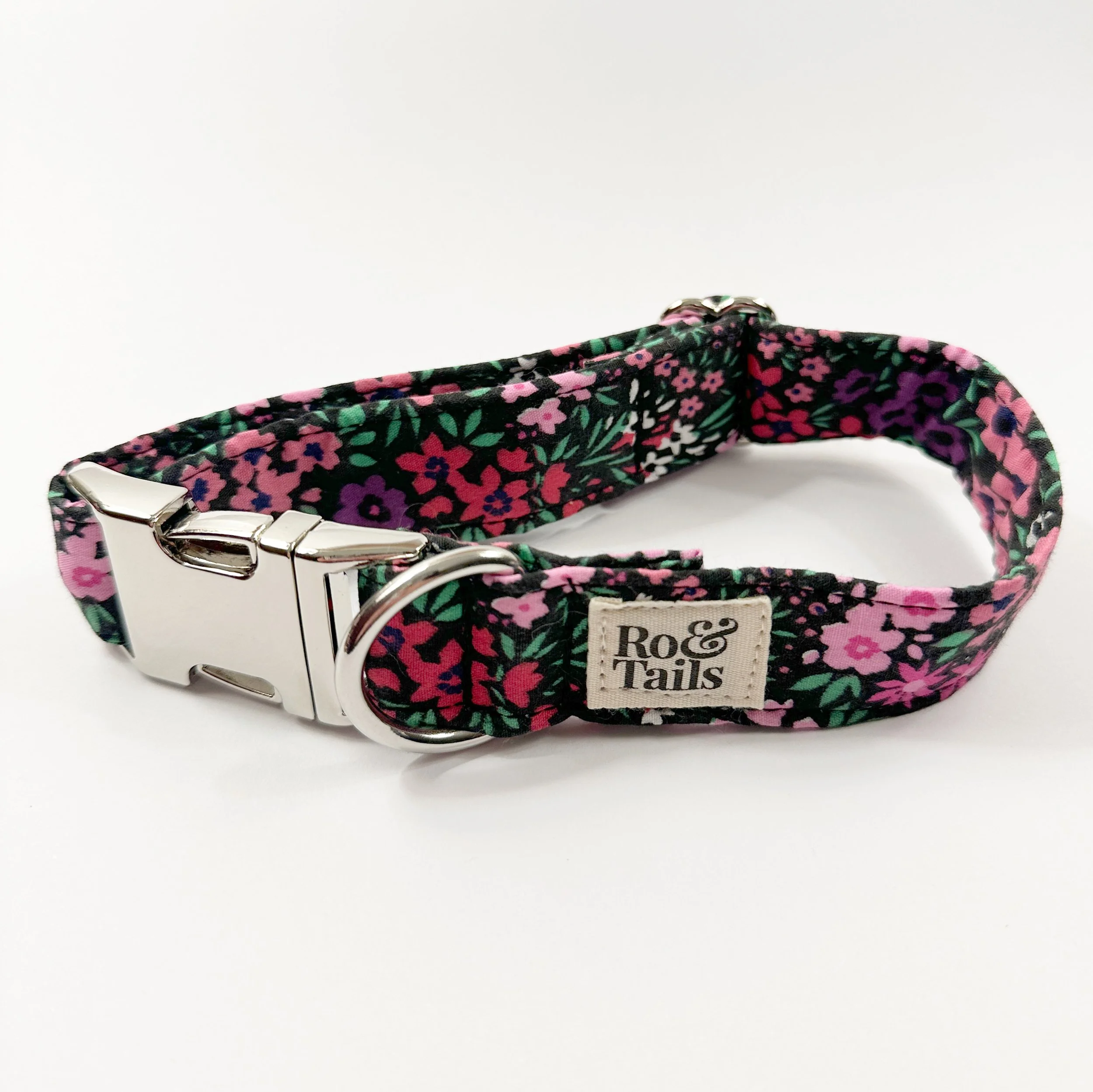 Side Release Buckle Collar - Pink and Black Ditsy Floral - 25mm