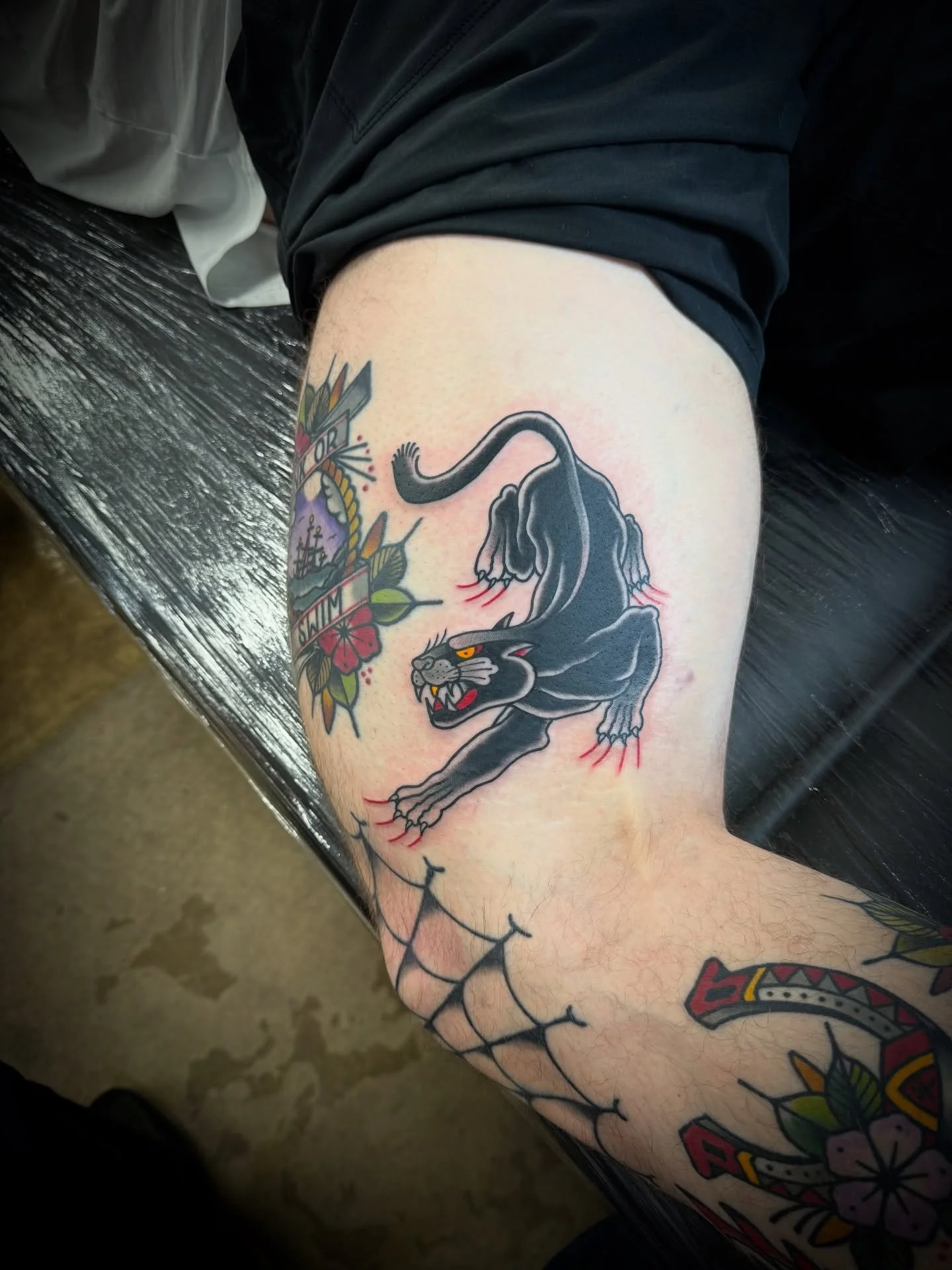Crawling panther. 
Taking bookings @valentinestattoostudio goldsmithtattoo@gmail.com #tattoo #tattooartist #traditional #traditionaltattoo #leamingtonspa #loveleam #leamingtonspatattoo #goldsmithtattooer #warwickshire 
#valentinestattoostudio #tradta