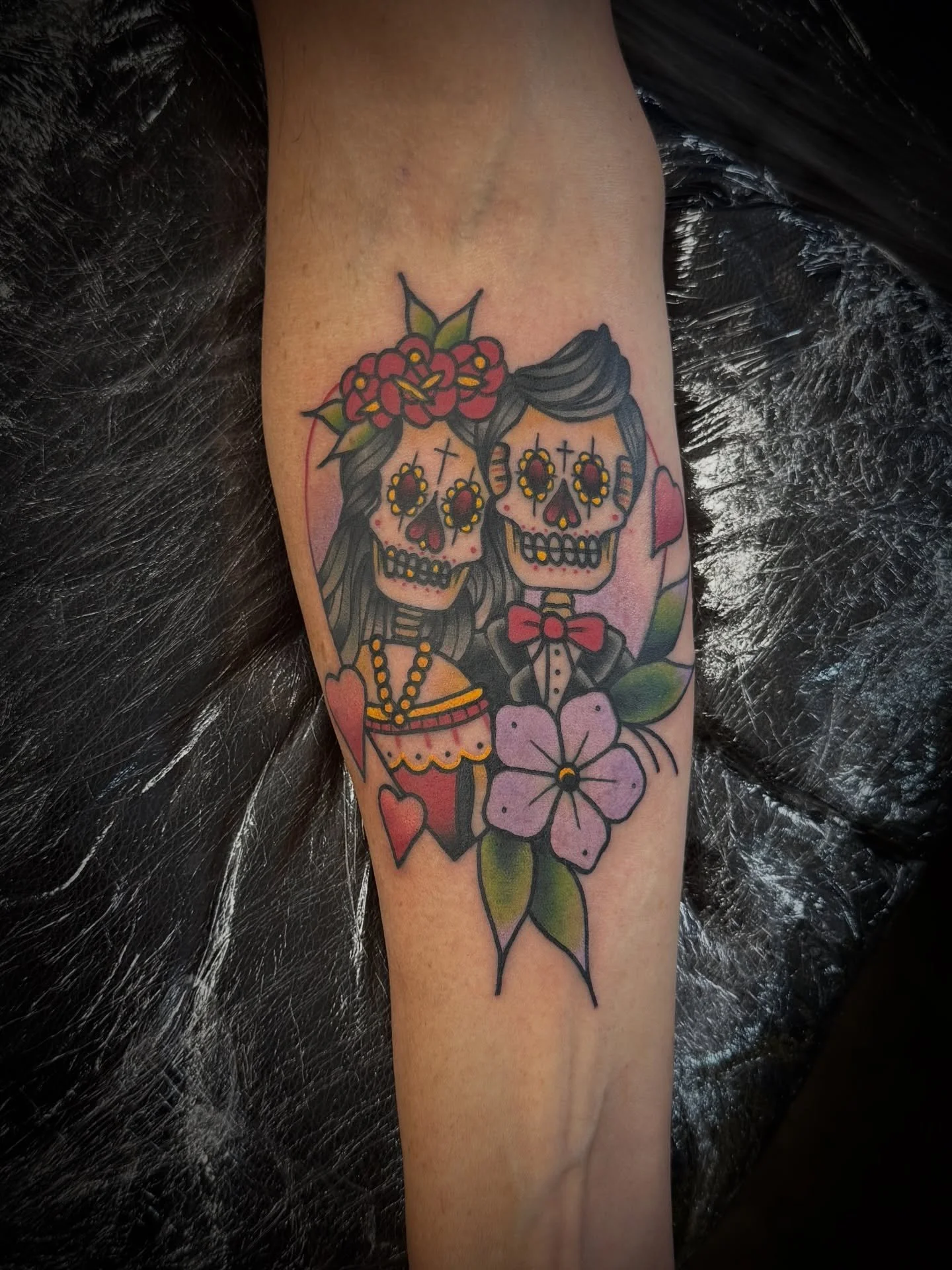 Day of the dead couple. 
Taking bookings @valentinestattoostudio goldsmithtattoo@gmail.com #tattoo #tattooartist #traditional #traditionaltattoo #leamingtonspa #loveleam #leamingtonspatattoo #goldsmithtattooer #warwickshire 
#valentinestattoostudio #