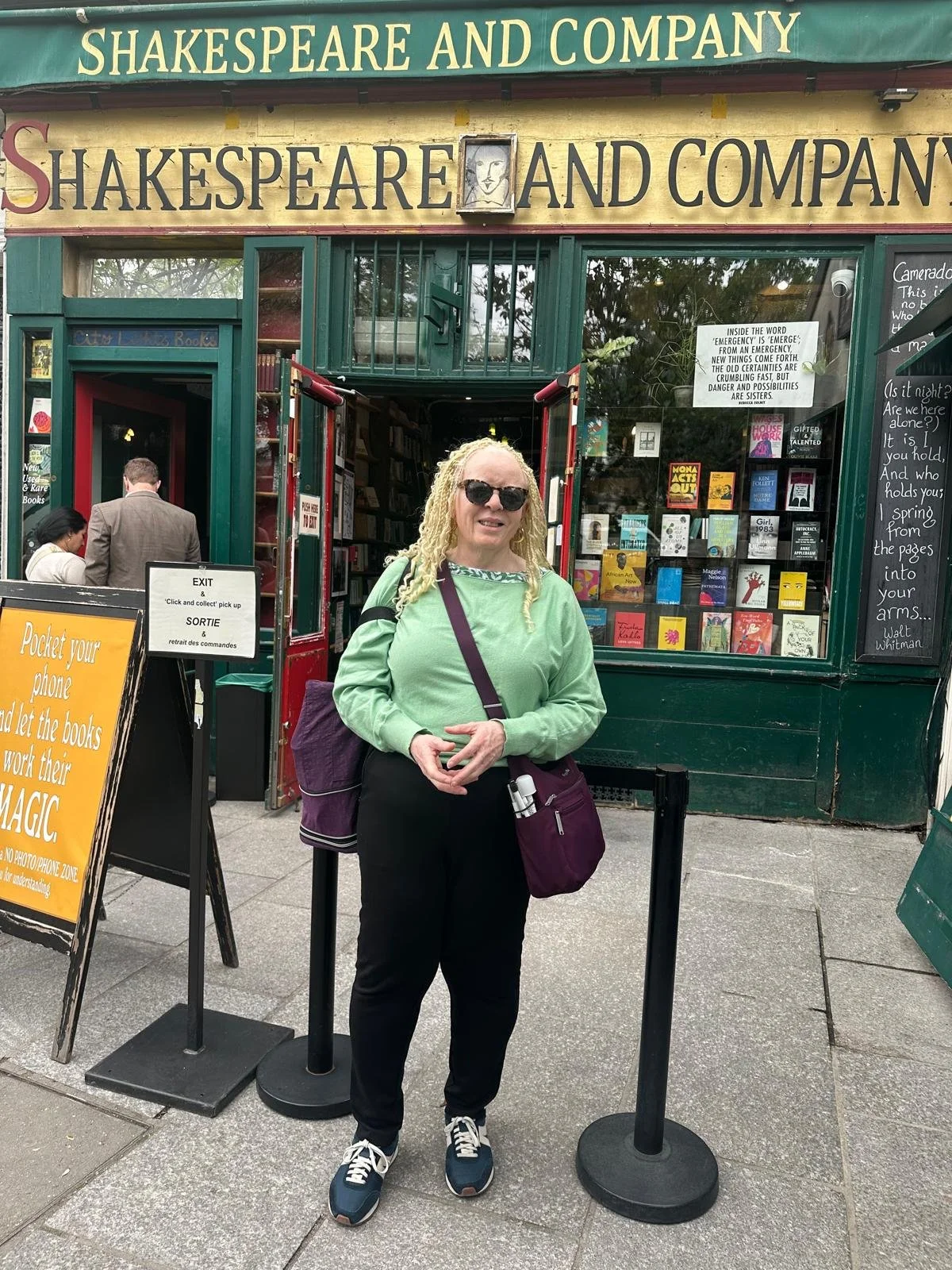 Natalie Devora in Paris 1