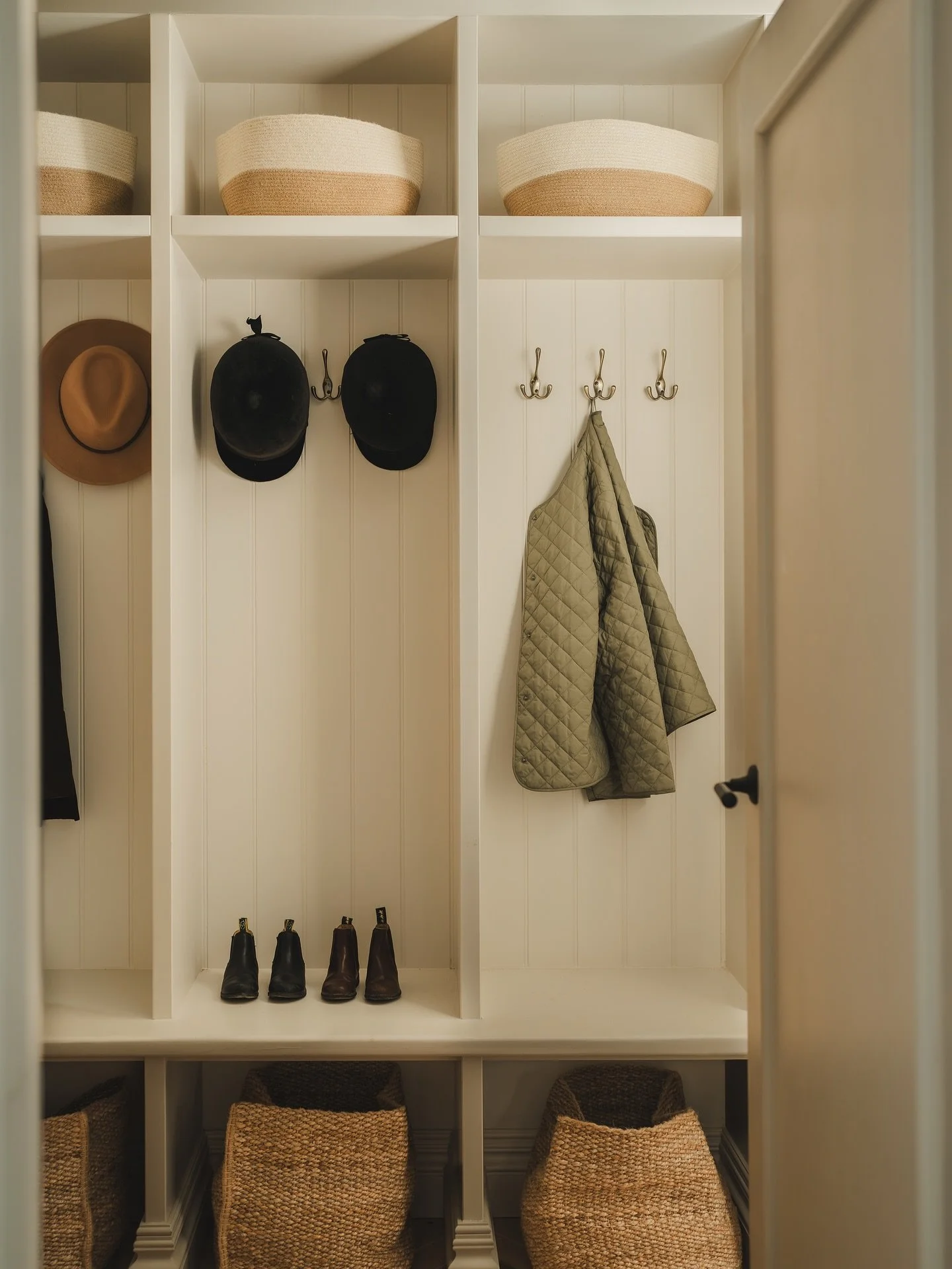 Moving house can feel totally overwhelming, which is why so many of us put it off. But it doesn&rsquo;t have to be that way. With Homeli by your side, you can feel confident, supported, and even excited about your next chapter ✨