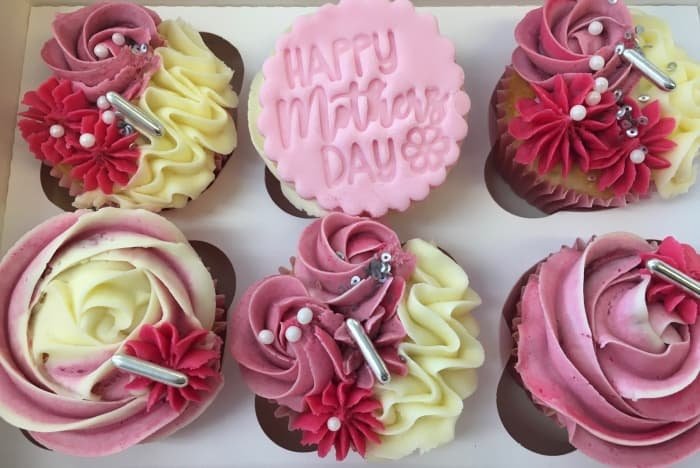 Mother's Day Pink Cupcakes