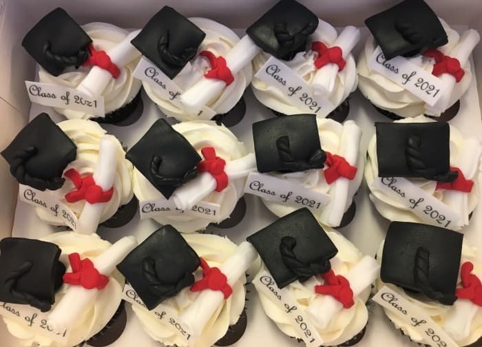Graduation Cup Cupcakes