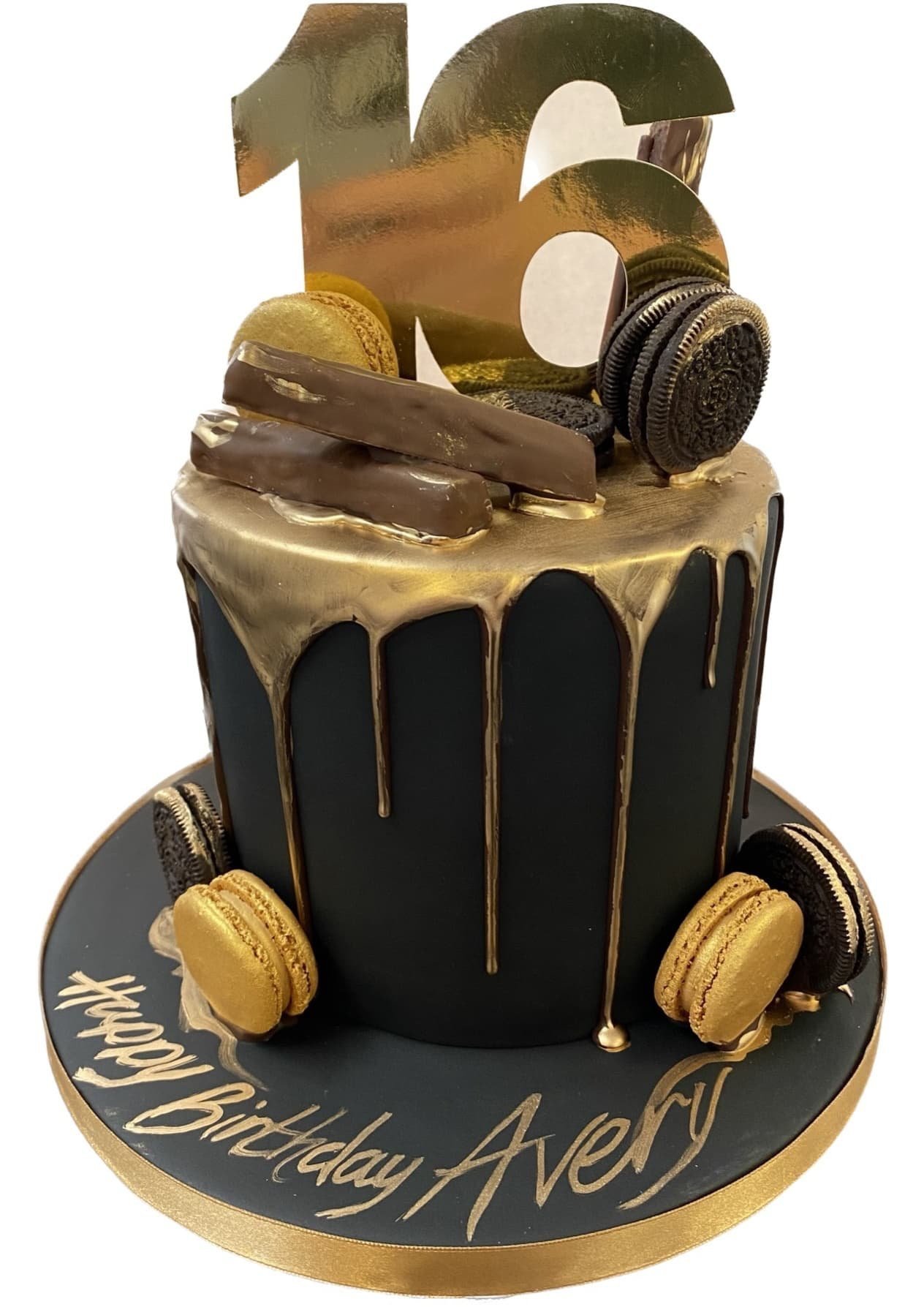 oreos+and+macarons+gold+drip.jpg