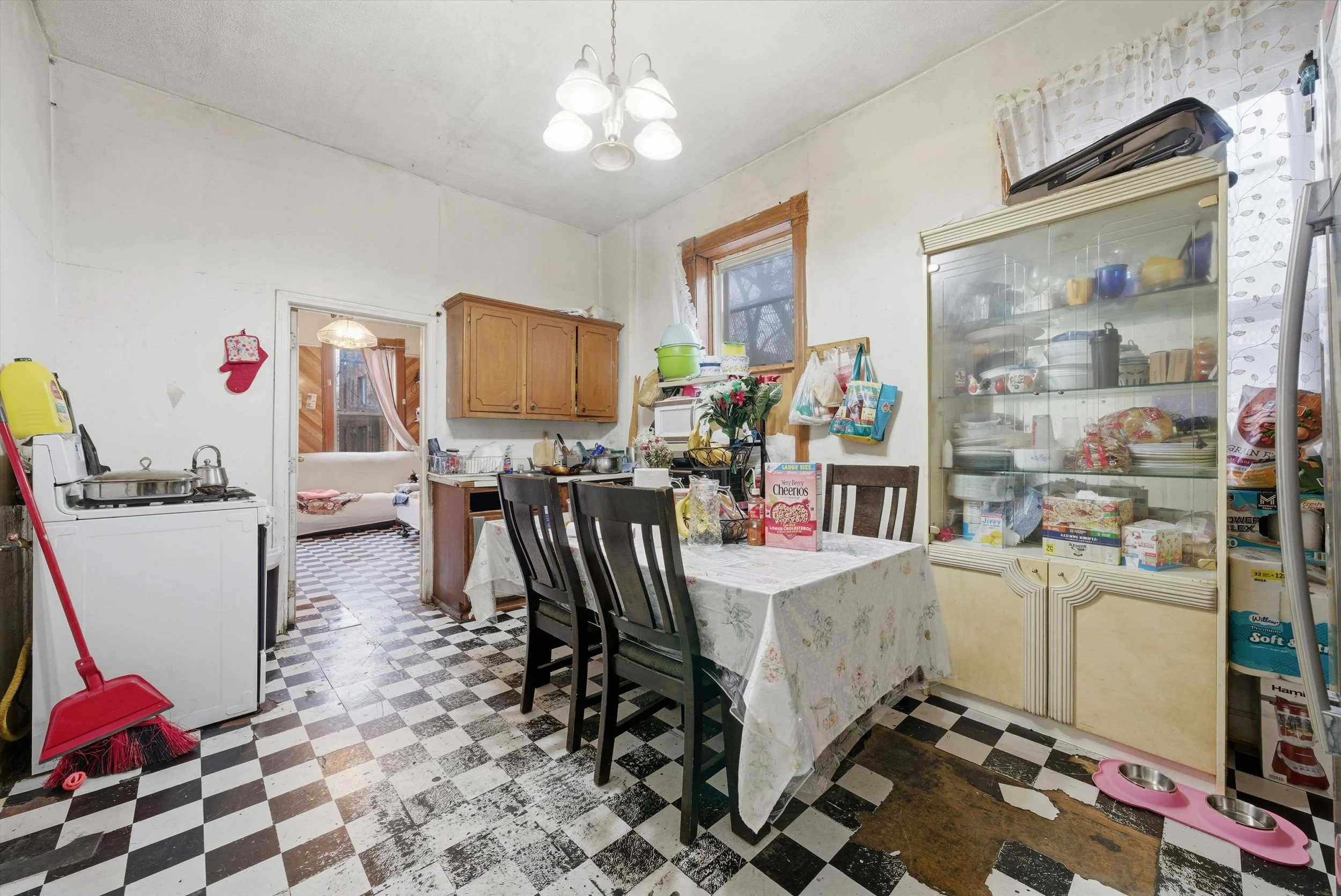 first floor kitchen.jpg