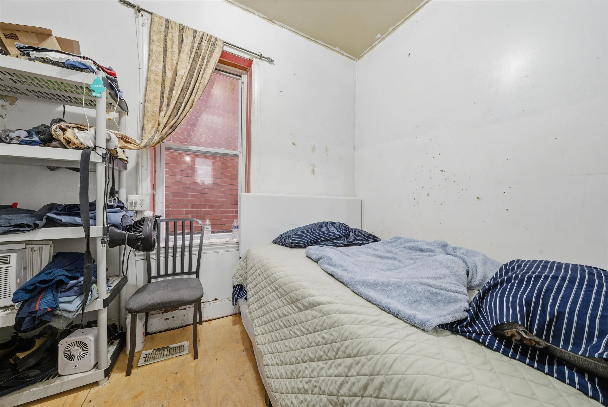 first floor bedroom.jpg