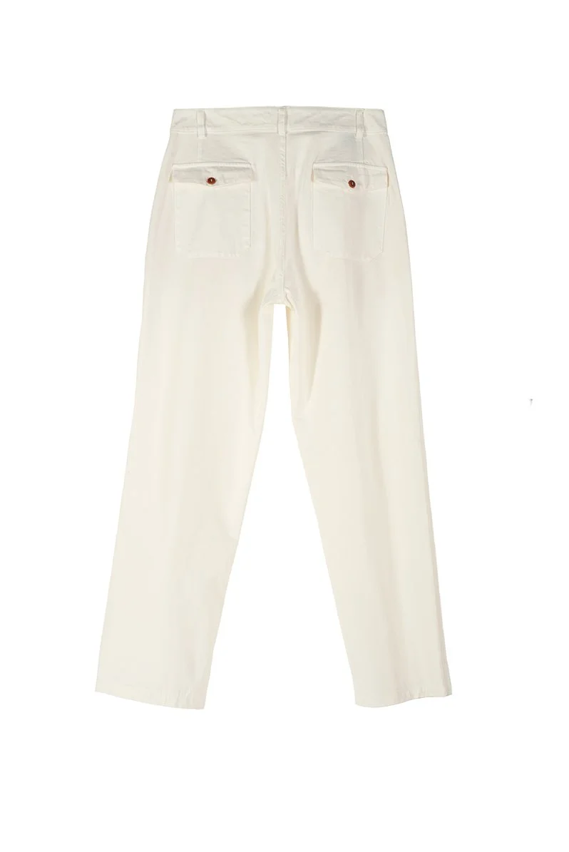 Ultra Querelle Massaua White R-2444.jpg