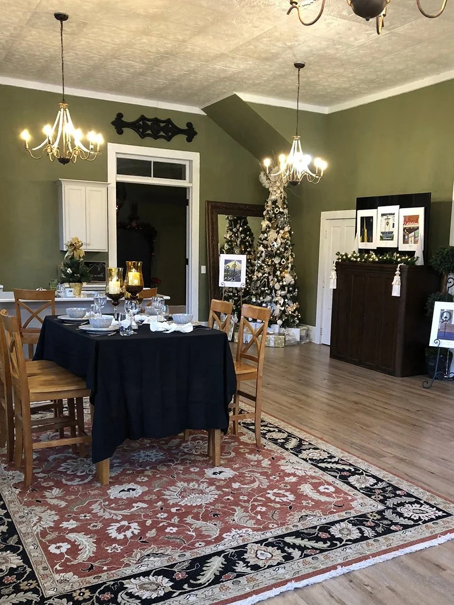 Dining area decorated for Christmas