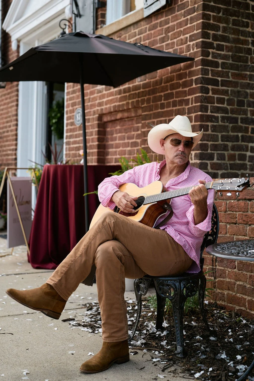 musician-playing-guitar.jpg