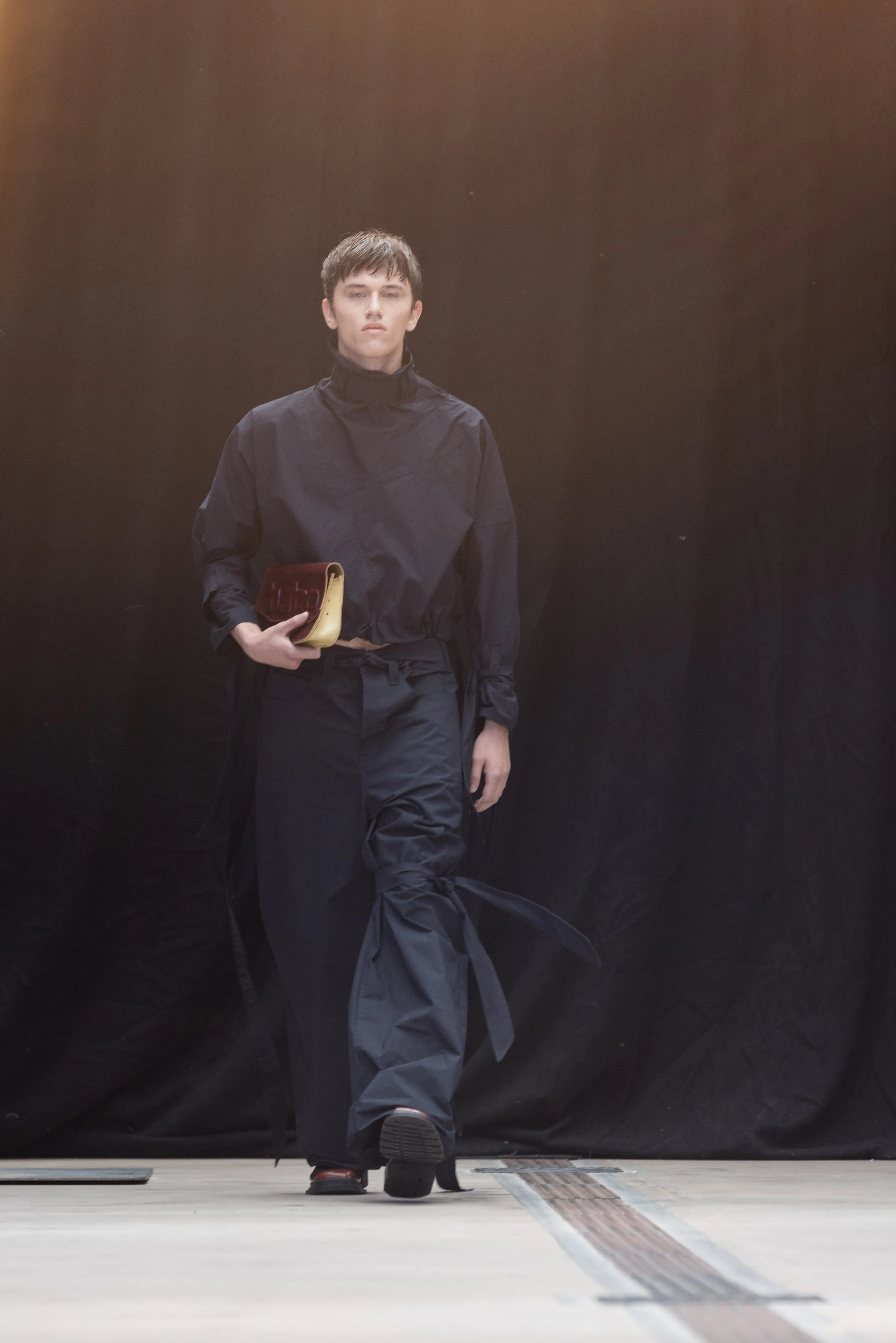 2025_mfw_ macunia uglzyrunway- inesbahr-29 copy.jpg