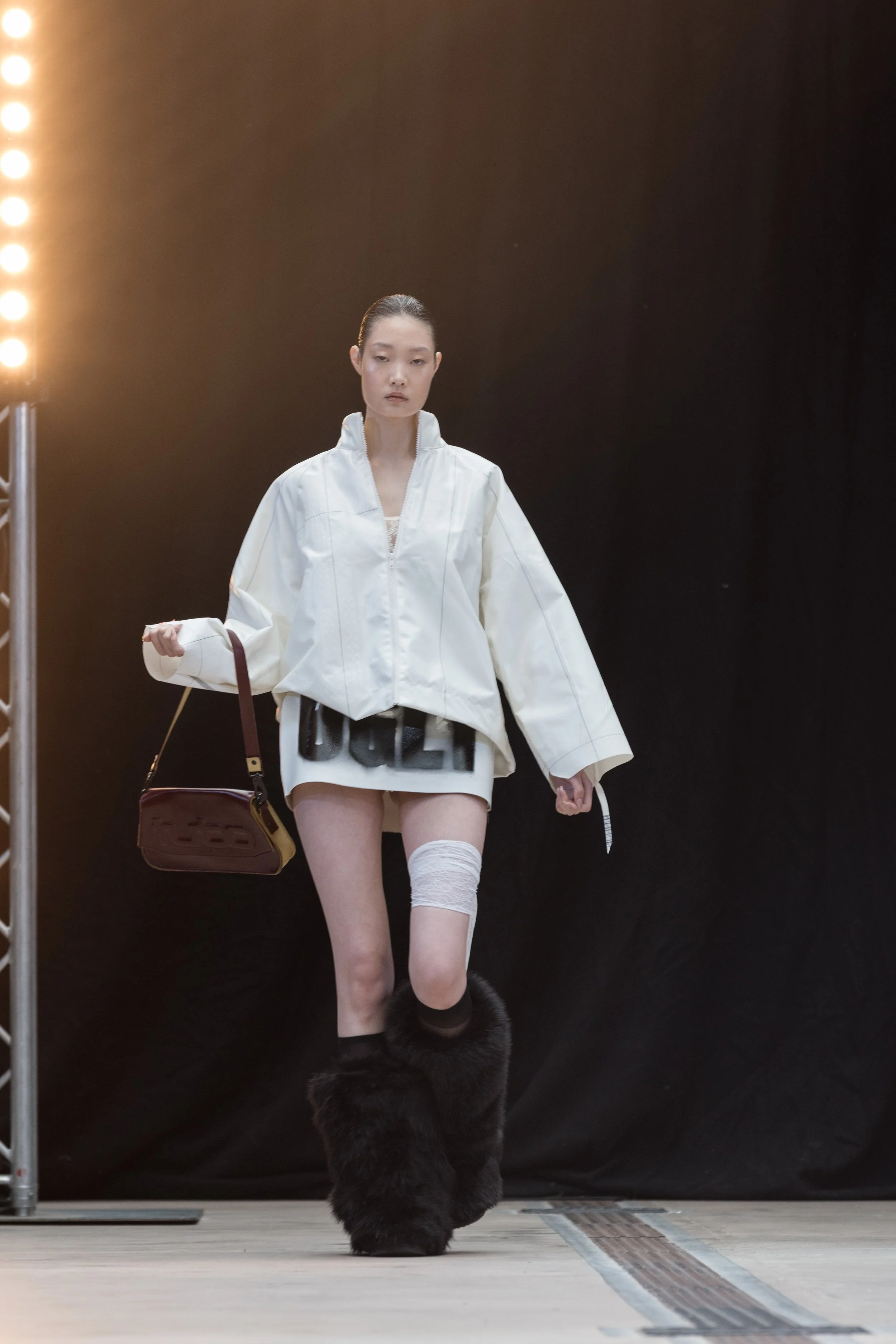 2025_mfw_ macunia uglzyrunway- inesbahr-20.jpg