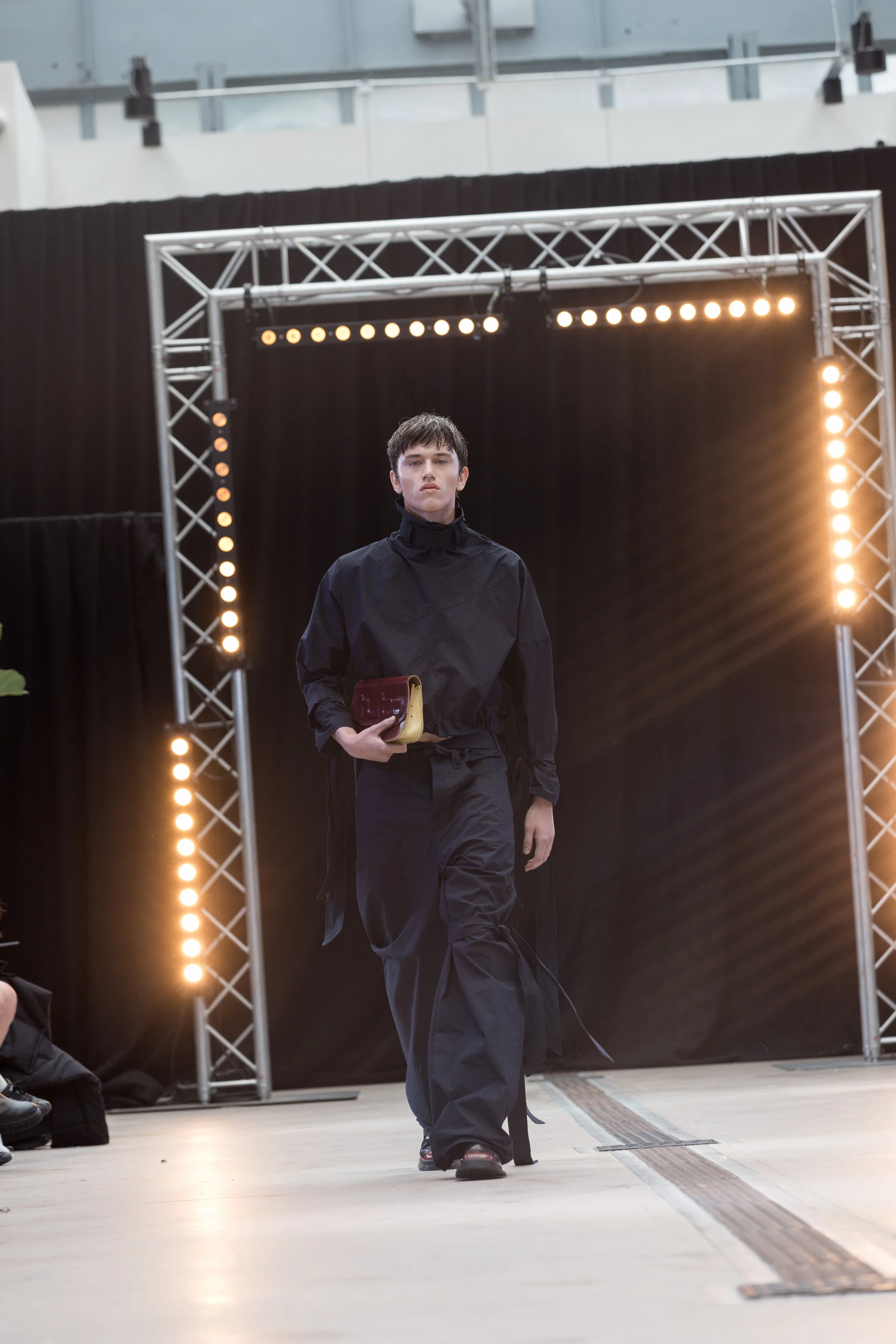 2025_mfw_ macunia uglzyrunway- inesbahr-32 copy.jpg