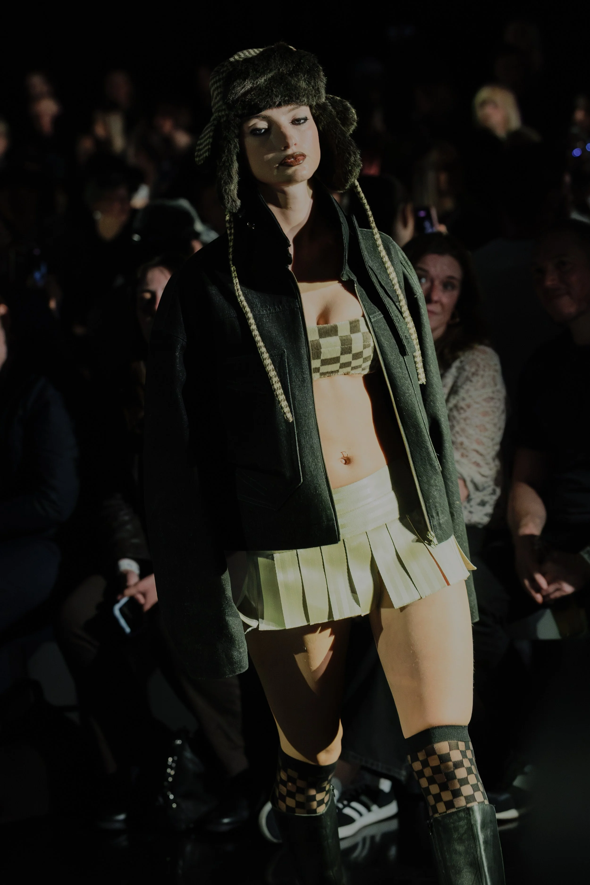 MakeItWet-MancuniaUgly-Runway-by-@JodyHartley_Photos-for-MFW--1892.jpg