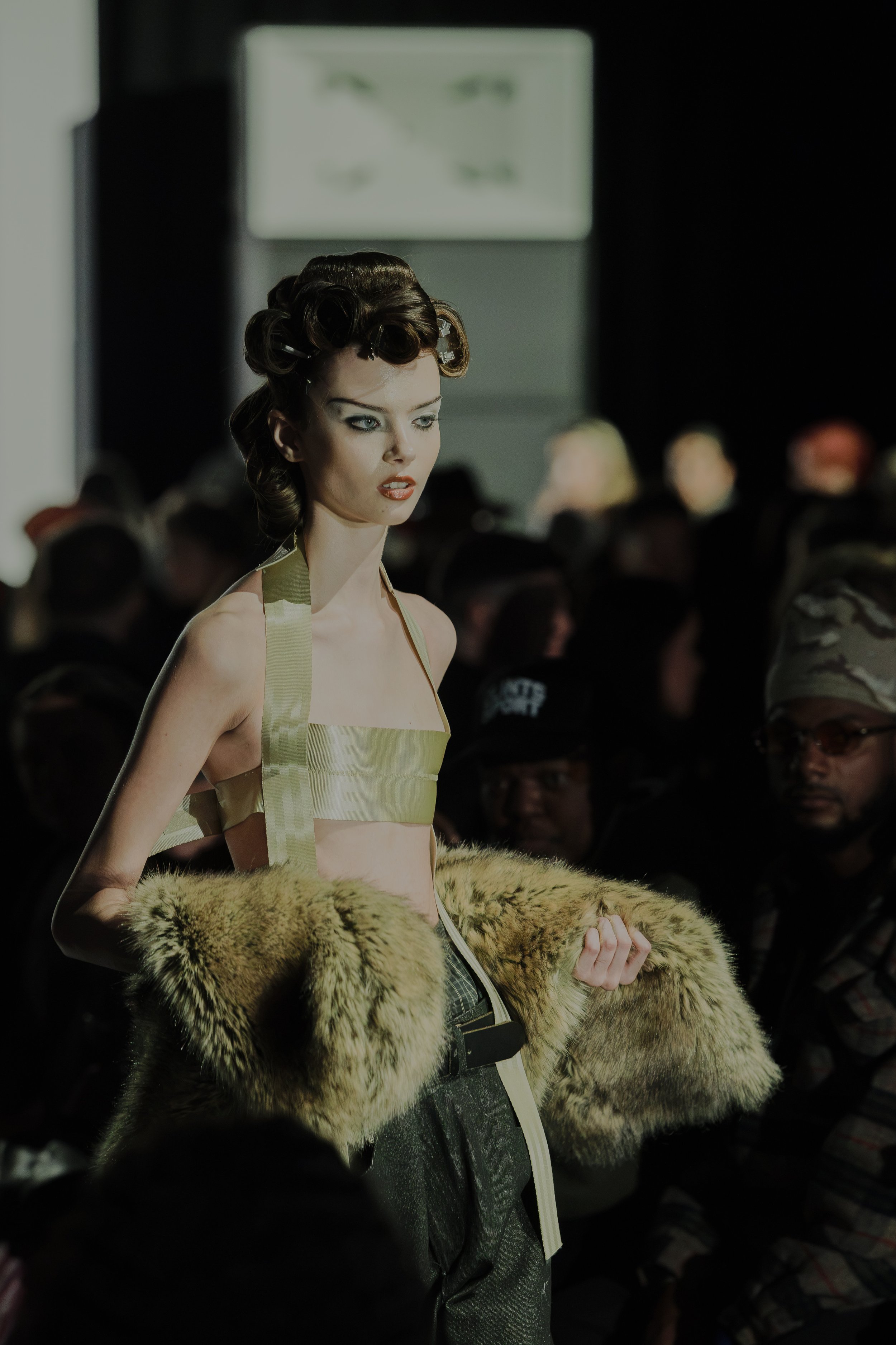 MakeItWet-MancuniaUgly-Runway-by-@JodyHartley_Photos-for-MFW--1925.jpg