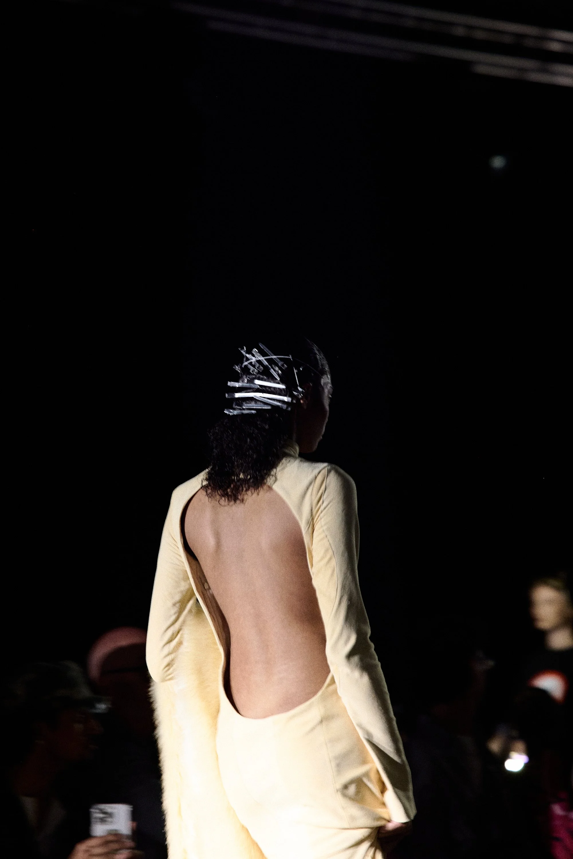 MakeitWet_MakuniaUgly_26_Runway1_by_Ines_Bahr_for_MFW 36 (1).jpg