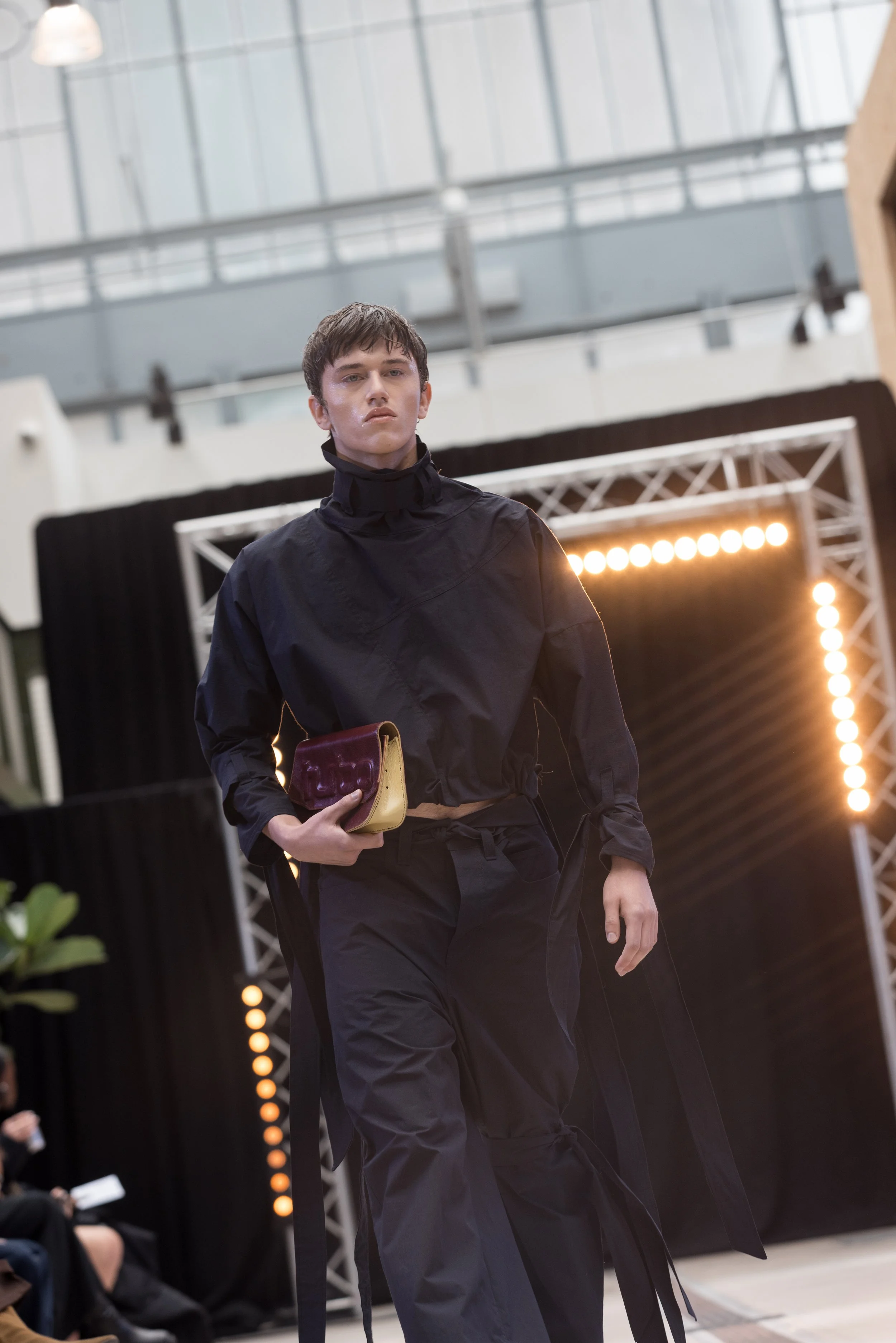 2025_mfw_ macunia uglzyrunway- inesbahr-34 copy.jpg