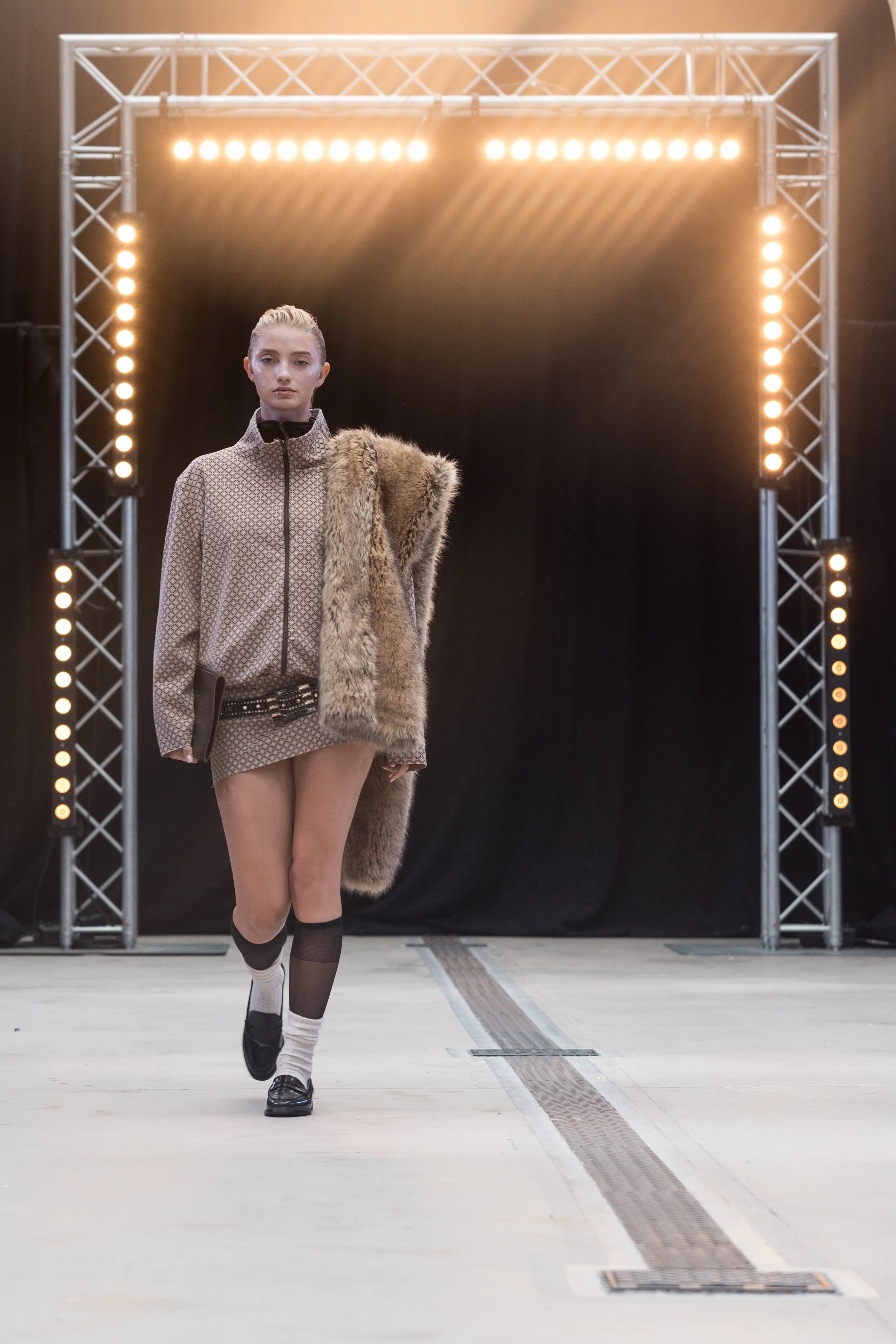 2025_mfw_ macunia uglzyrunway- inesbahr-03.jpg