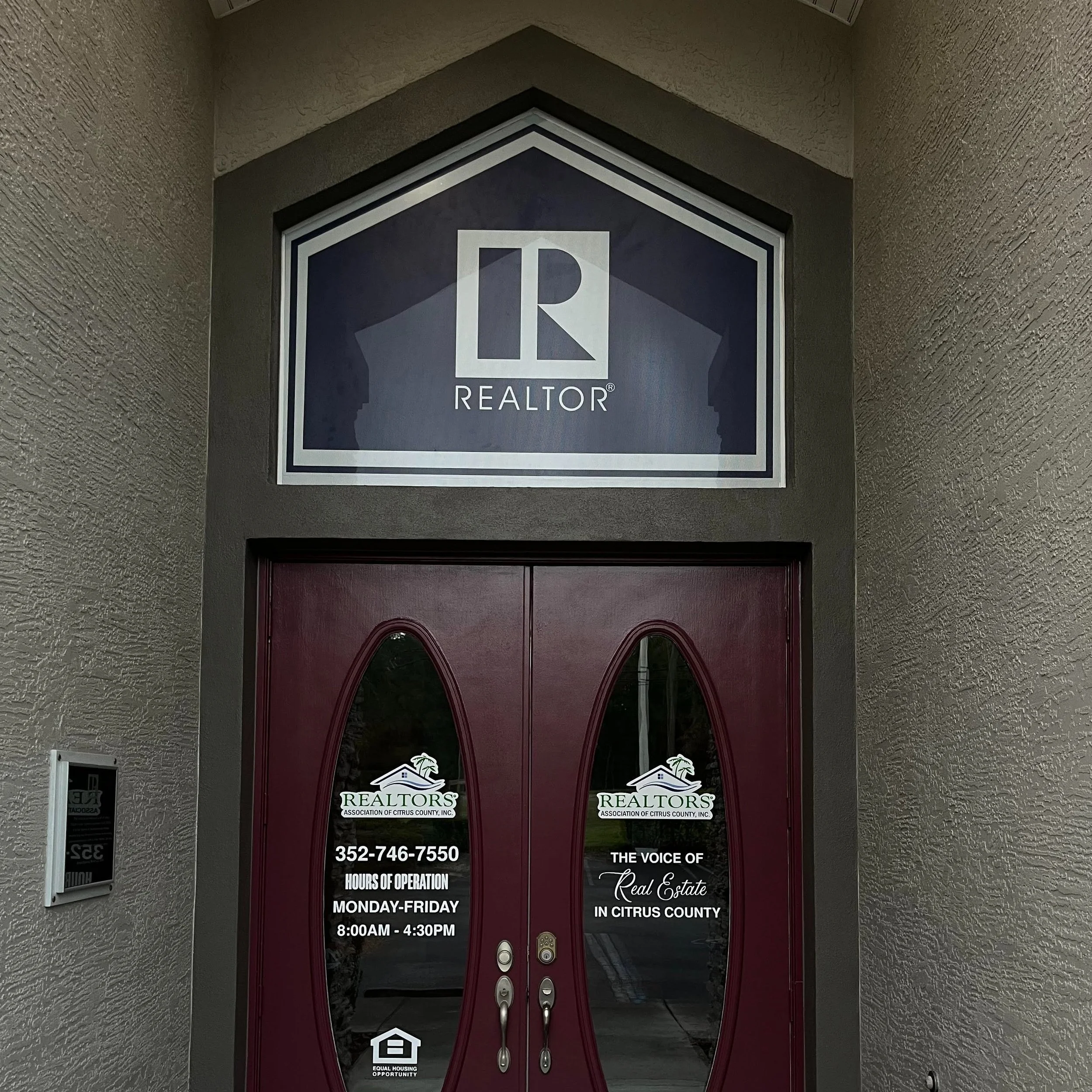 window+perf+door+realtor.jpg