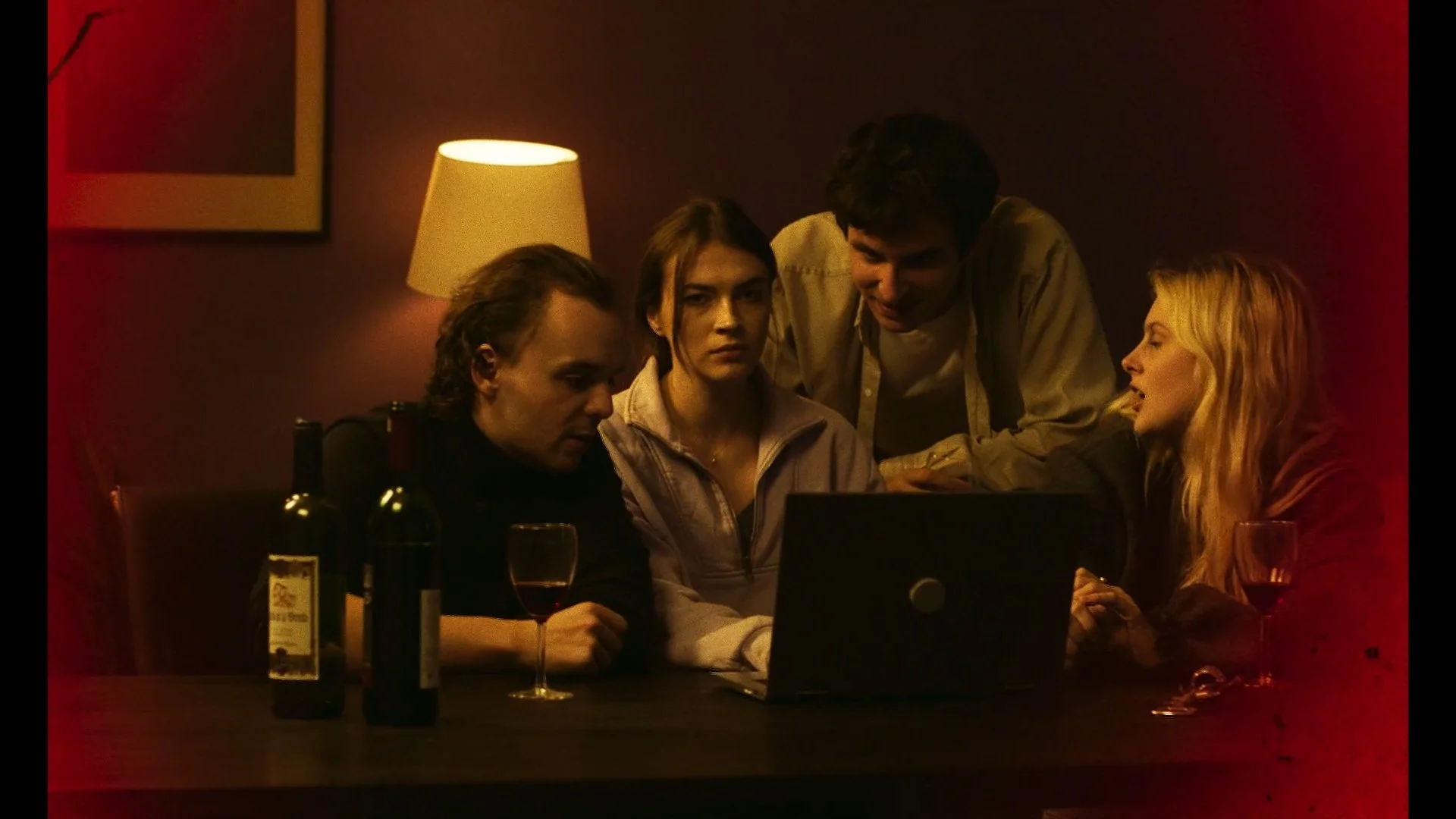 Szkło pod powięką 2024