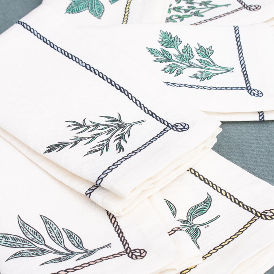 PAST COLLABORATION / FEE GREENING