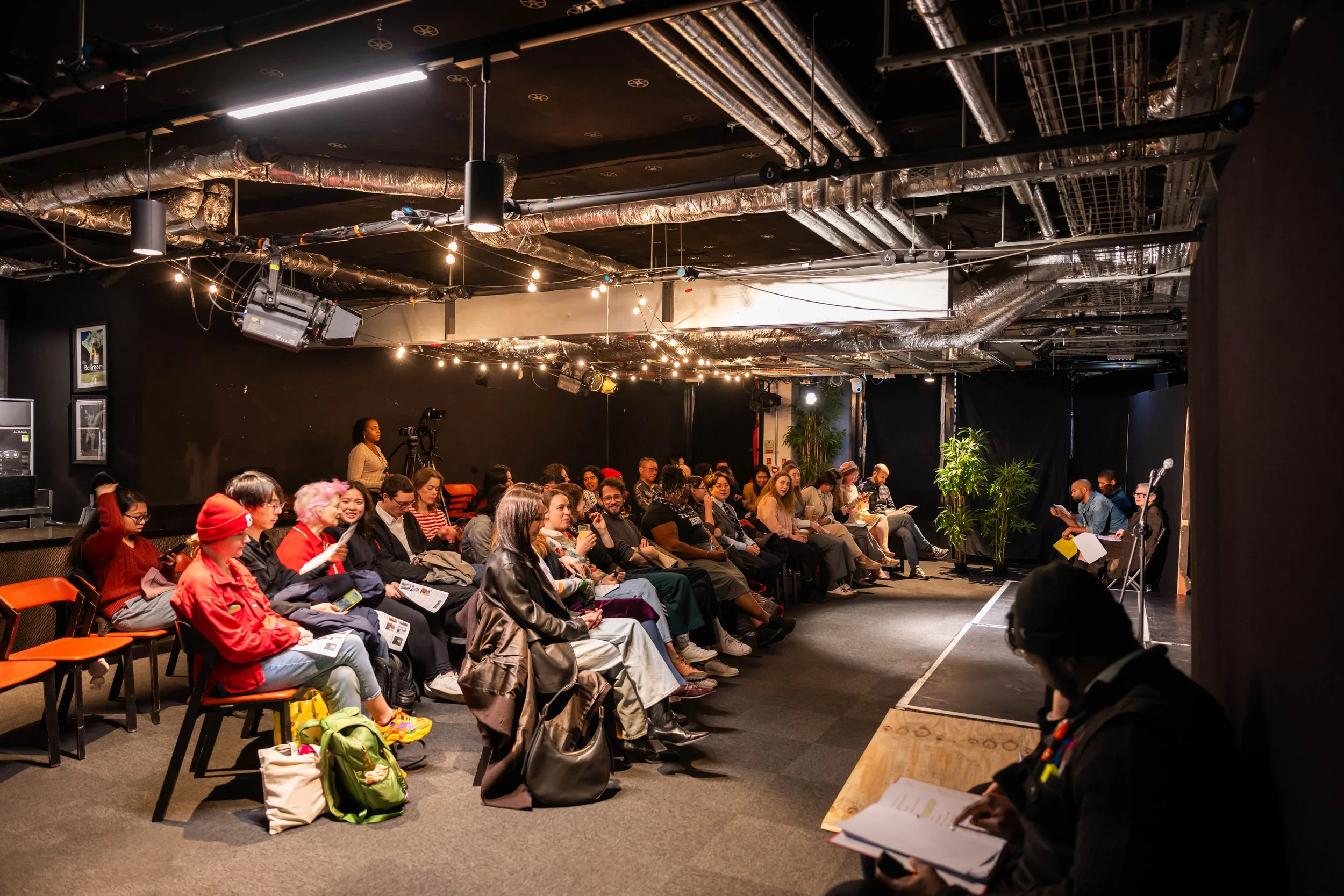 100326 Hotel Britannia@Riverside Studios 15.jpg