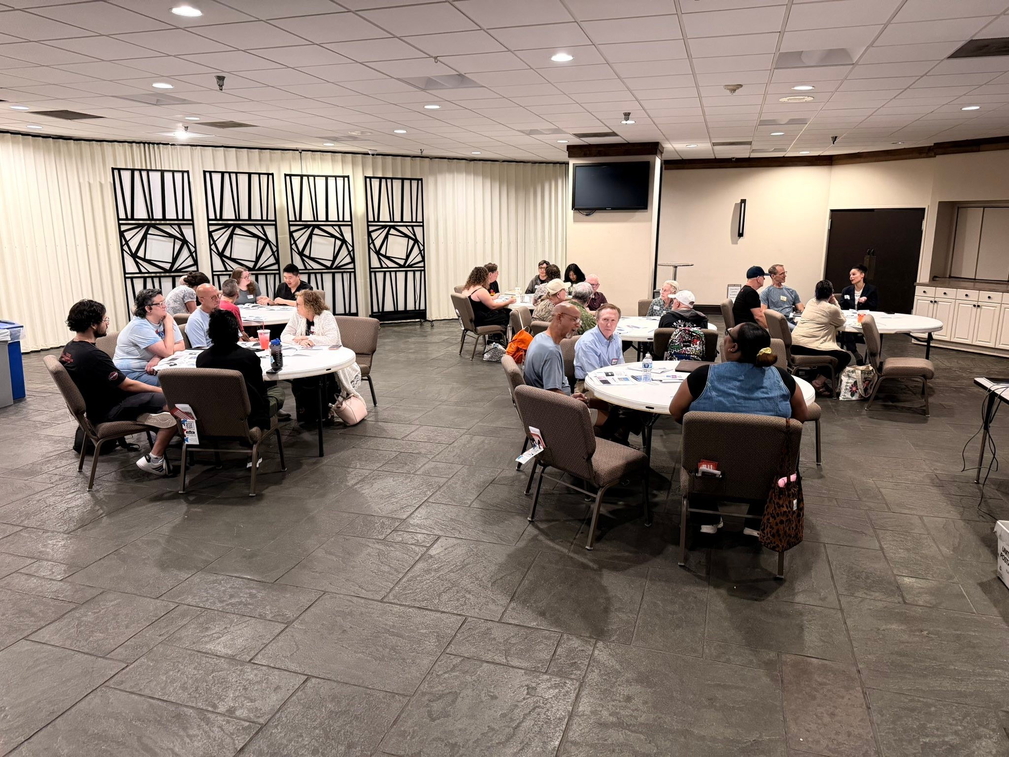 We have a full room for our class tonight! Cathedral of Hope offers liberation from toxic theology. We are not here to tell you what to think, we simply want to give you the tools for you to develop your own personal theology!