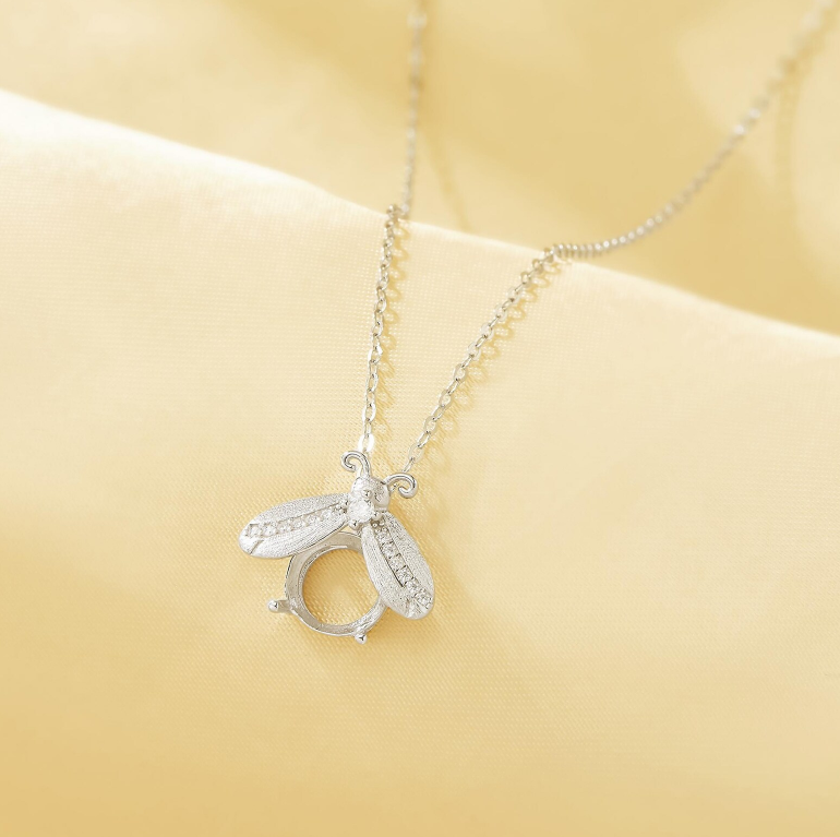 Little Bee Pendant
