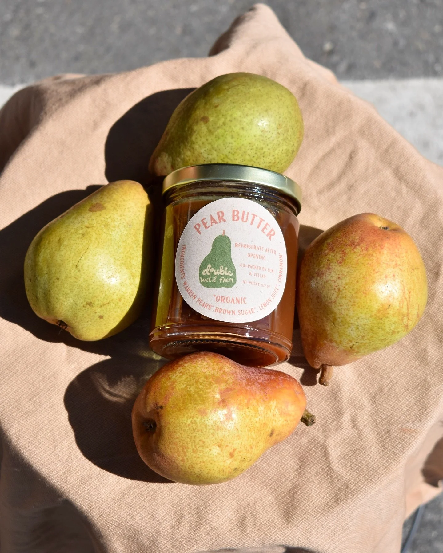 πThe market is open! Don’t forget to place your orders before Tuesday at 5 PM to stock up on all your local favorites.
π«This week we’re overjoyed to highlight Double Wild Farm in Oroville, CAπ
After spending their 20s and 30s working