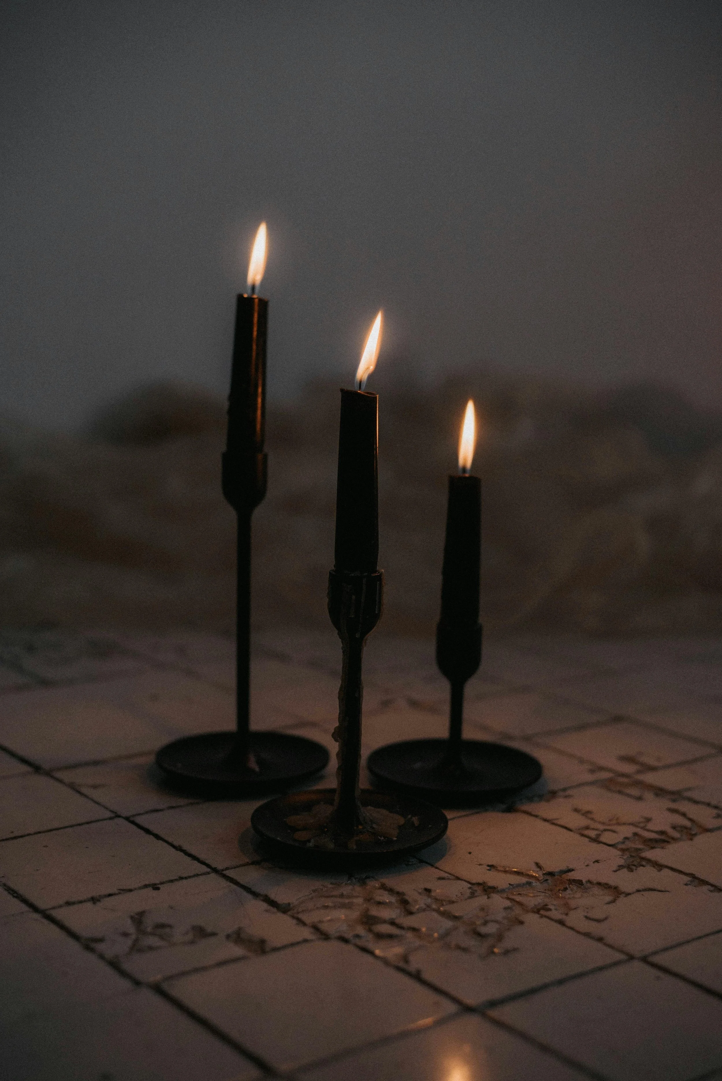 Blood red standard candle