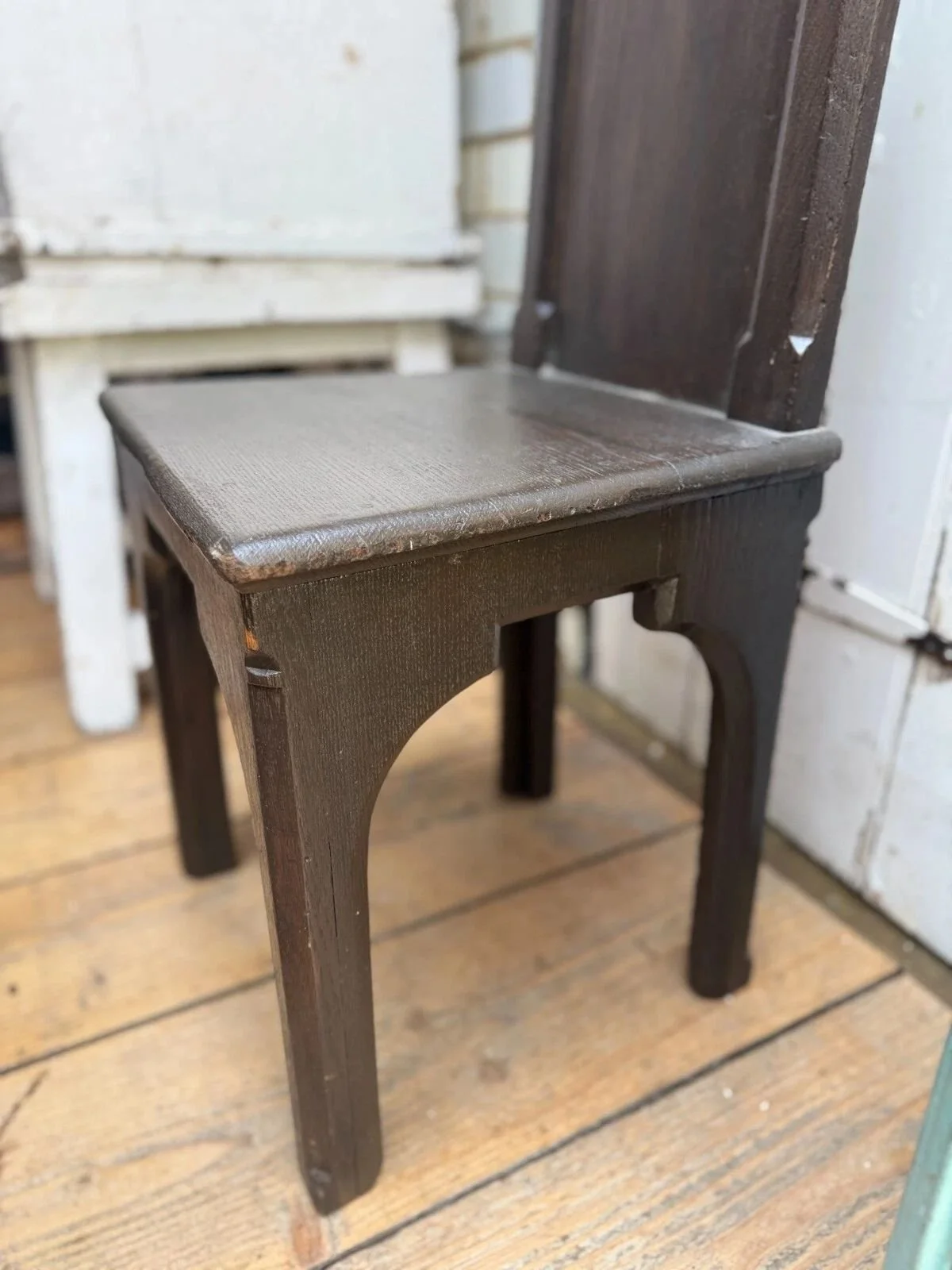 chair6.webp