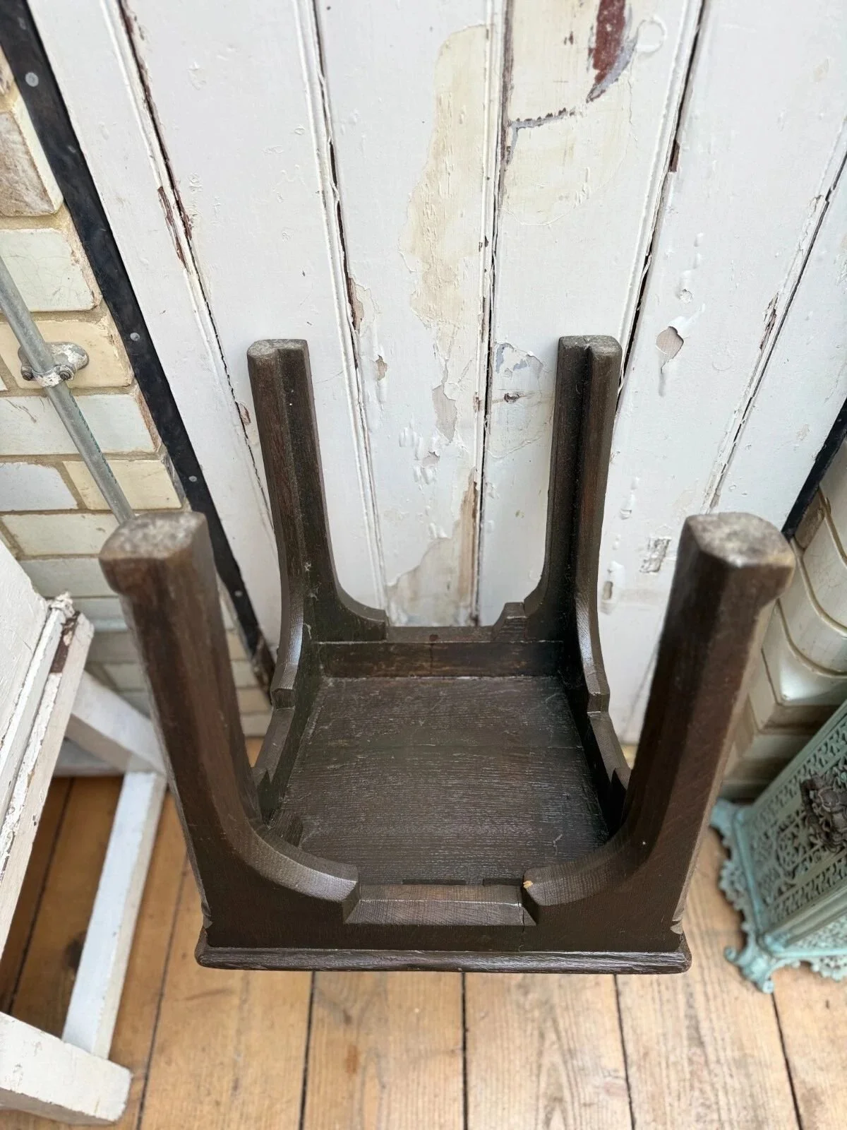 chair9.webp