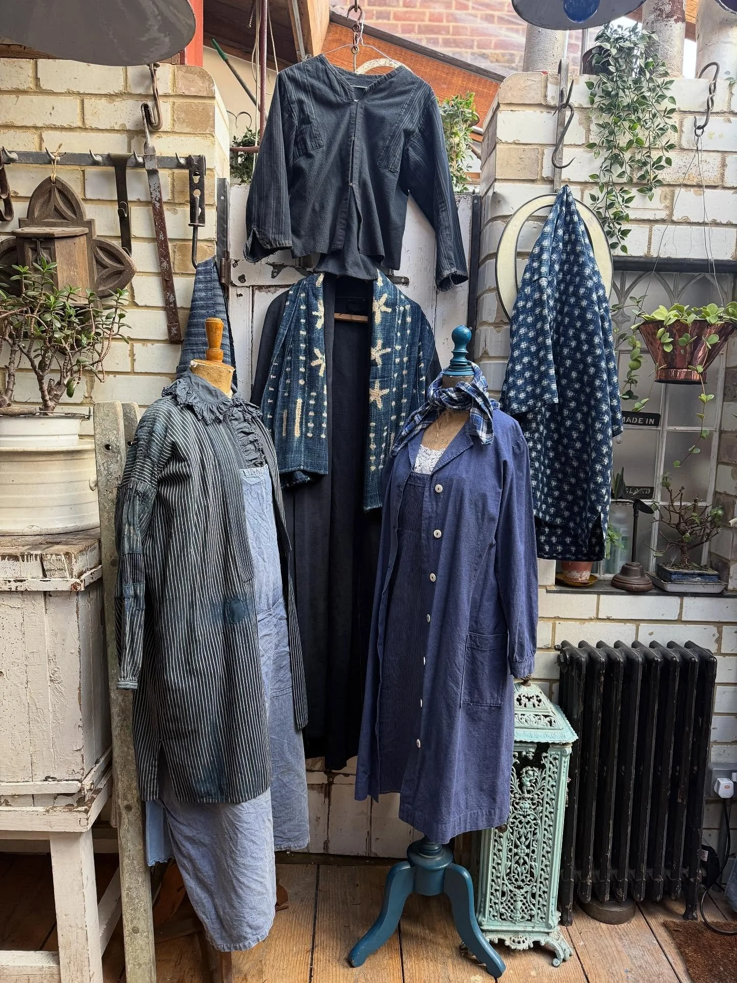 Blues - blouses, aprons, scarves, jackets 
-
-
- 
#blues #&iacute;ndigo #kimono #jacket #coat #cotton #linen #antiqueclothes #aprons #antiqueblouse #pinstriped #patched #mends #wrap #scarf #brushedcotton #skirts #antheasattic #antheasatticapparel
