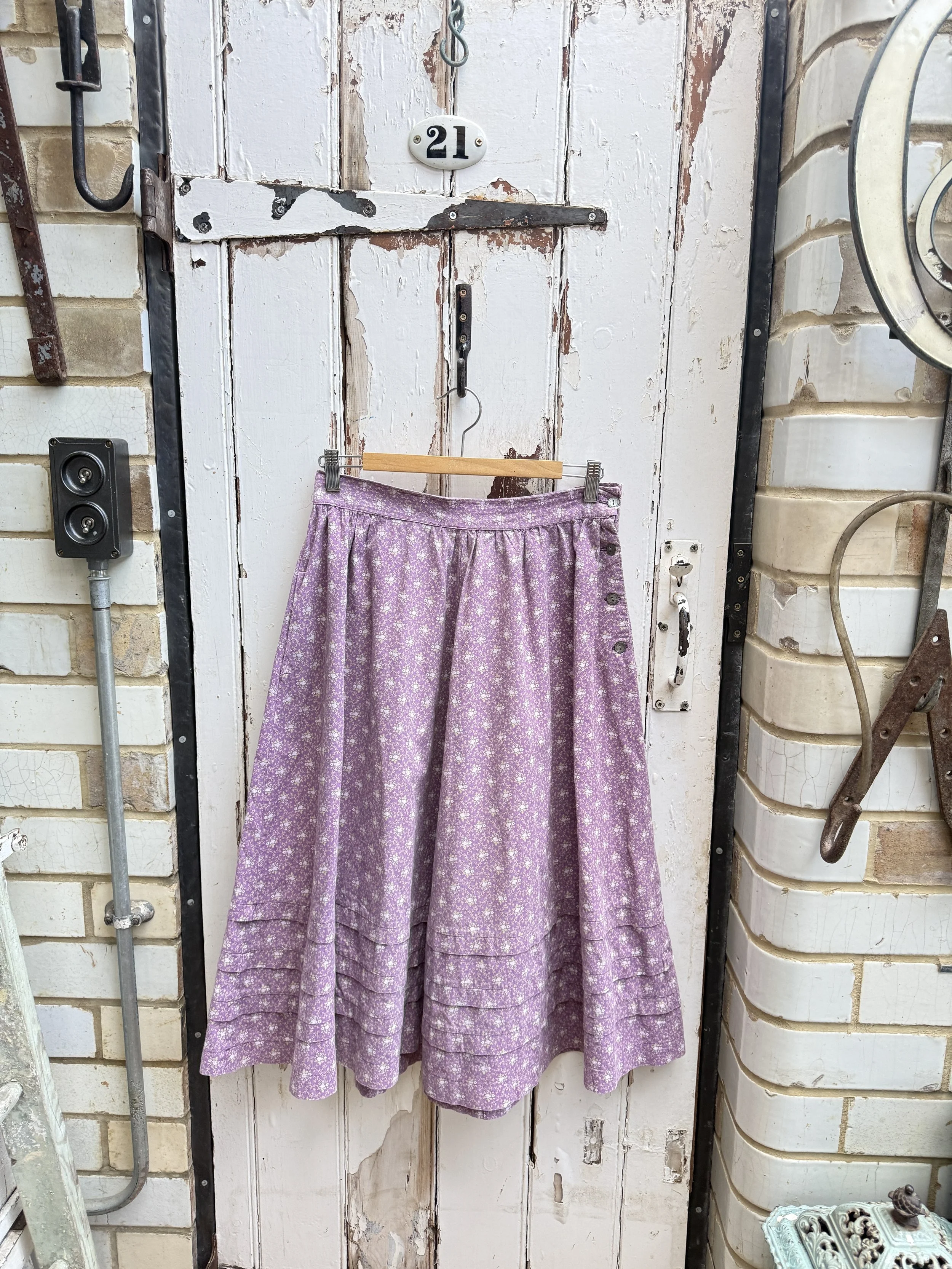 Vintage Laura Ashley mauve floral cotton skirt size UK 12/14