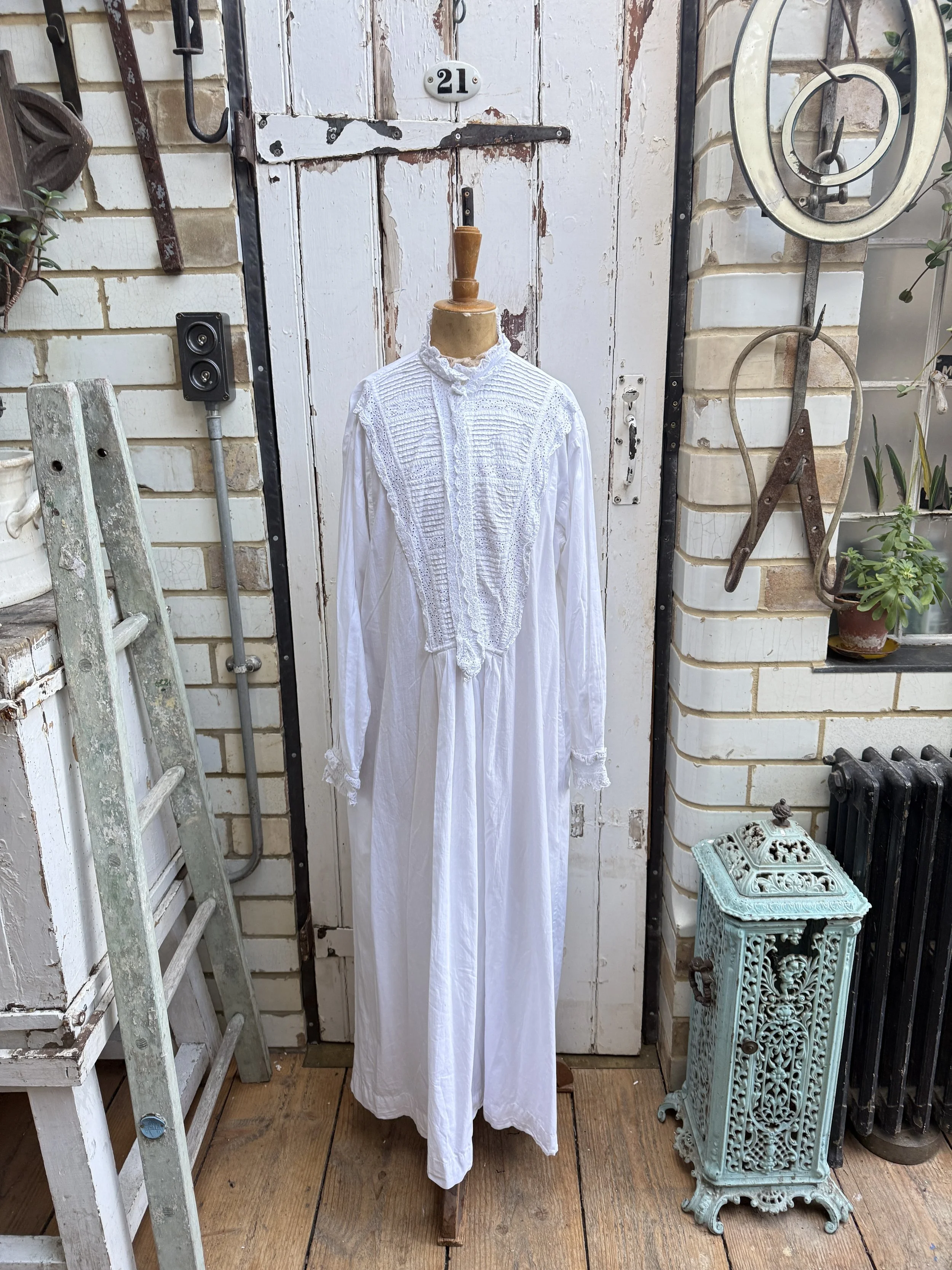Vintage Laura Ashley long white Indian cotton dress nightdress size UK 12
