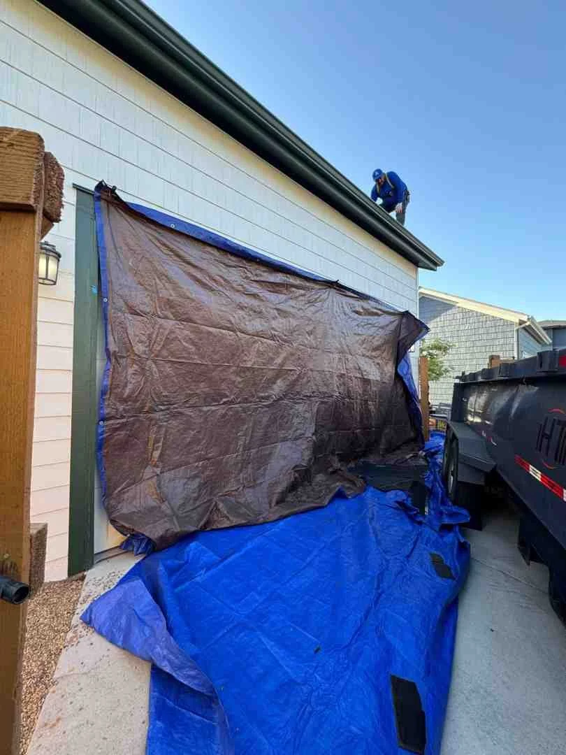 Don't Panic! How to Get 24/7 Roof Repair When You Need It Most