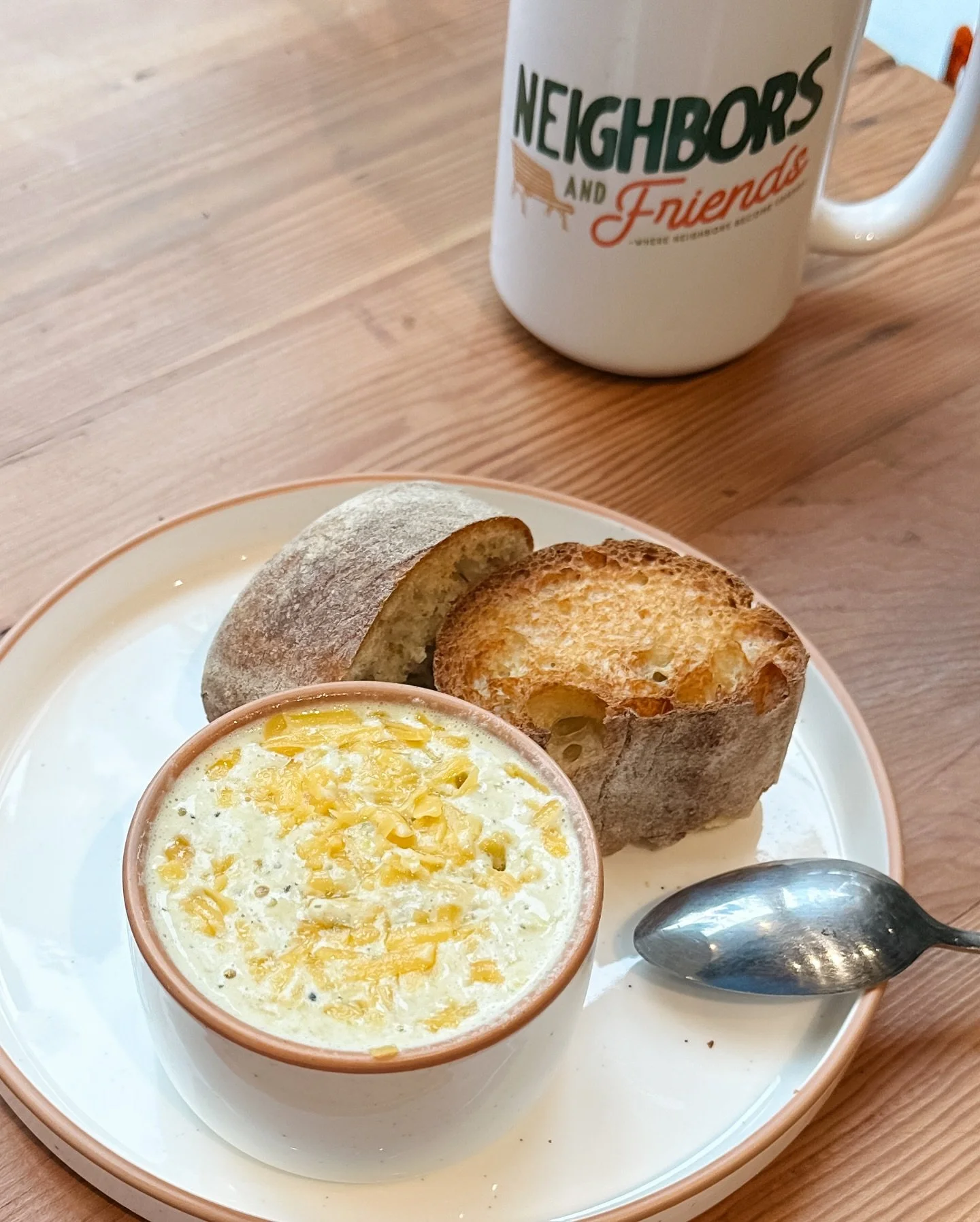 We over here really leaning into Soup season! We now have 3 options! Next up is Broccoli Cheddar and fresh ciabatta for our $10 special!