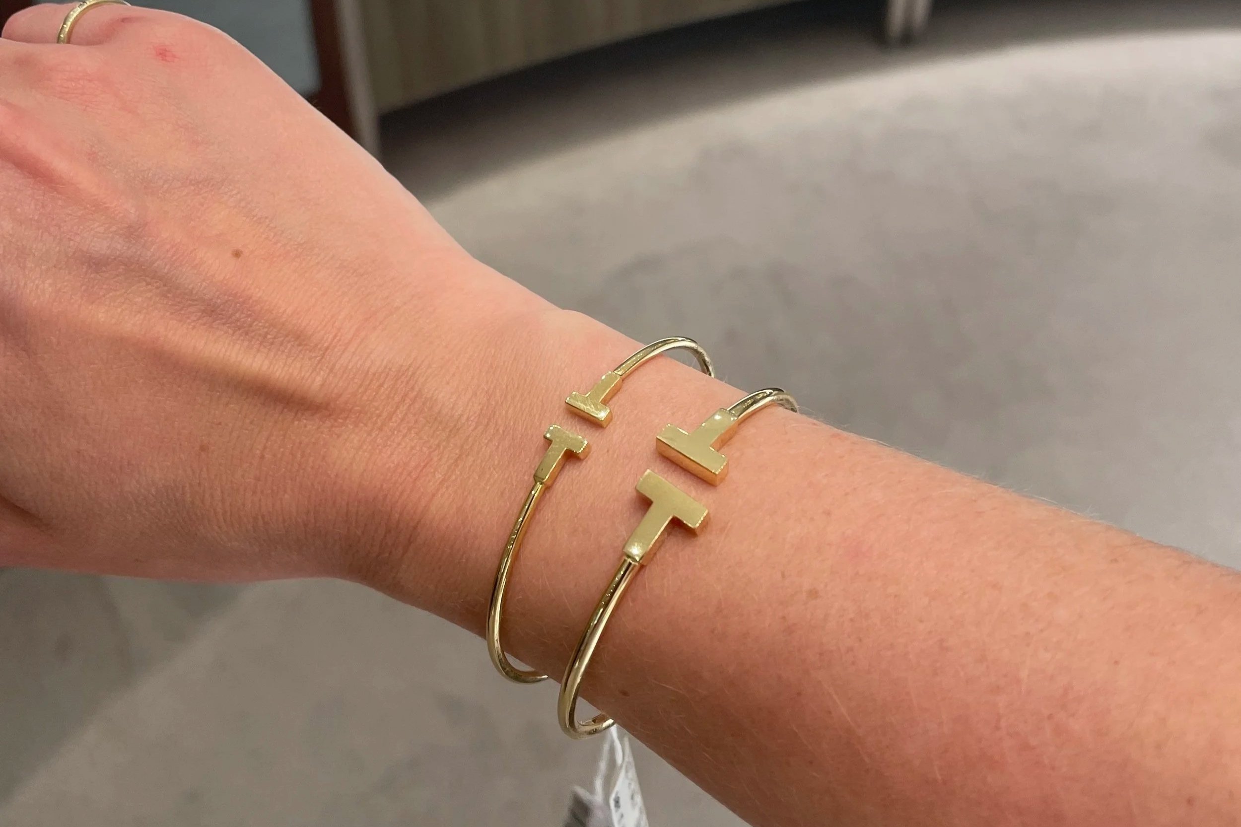 Personal jewellery consulting moment - Choosing bracelet